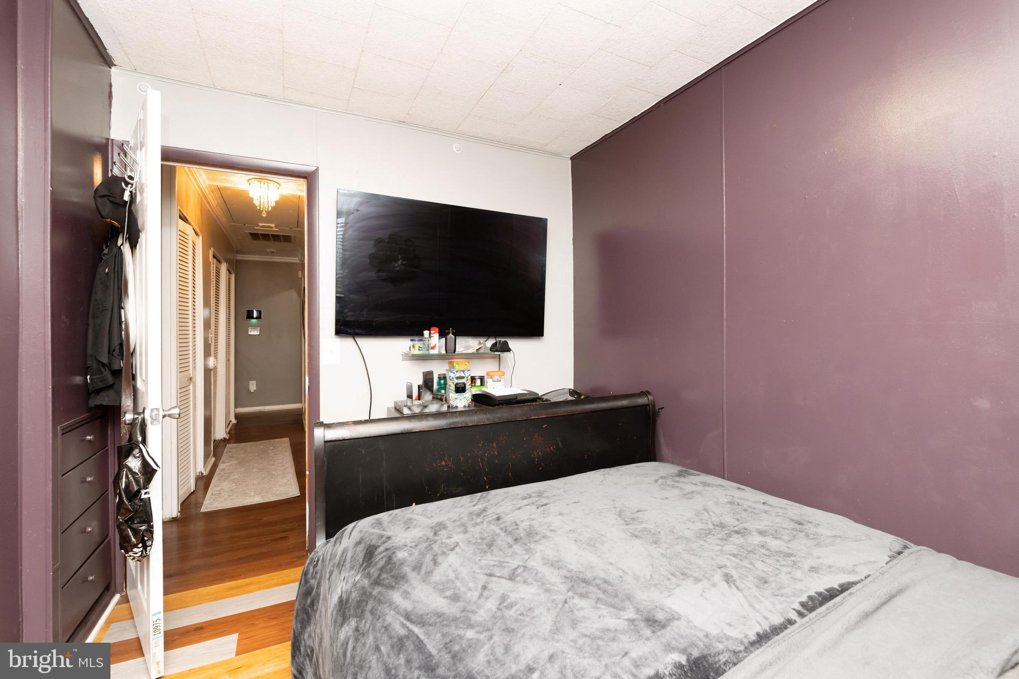 FAIRLAWN - Residential