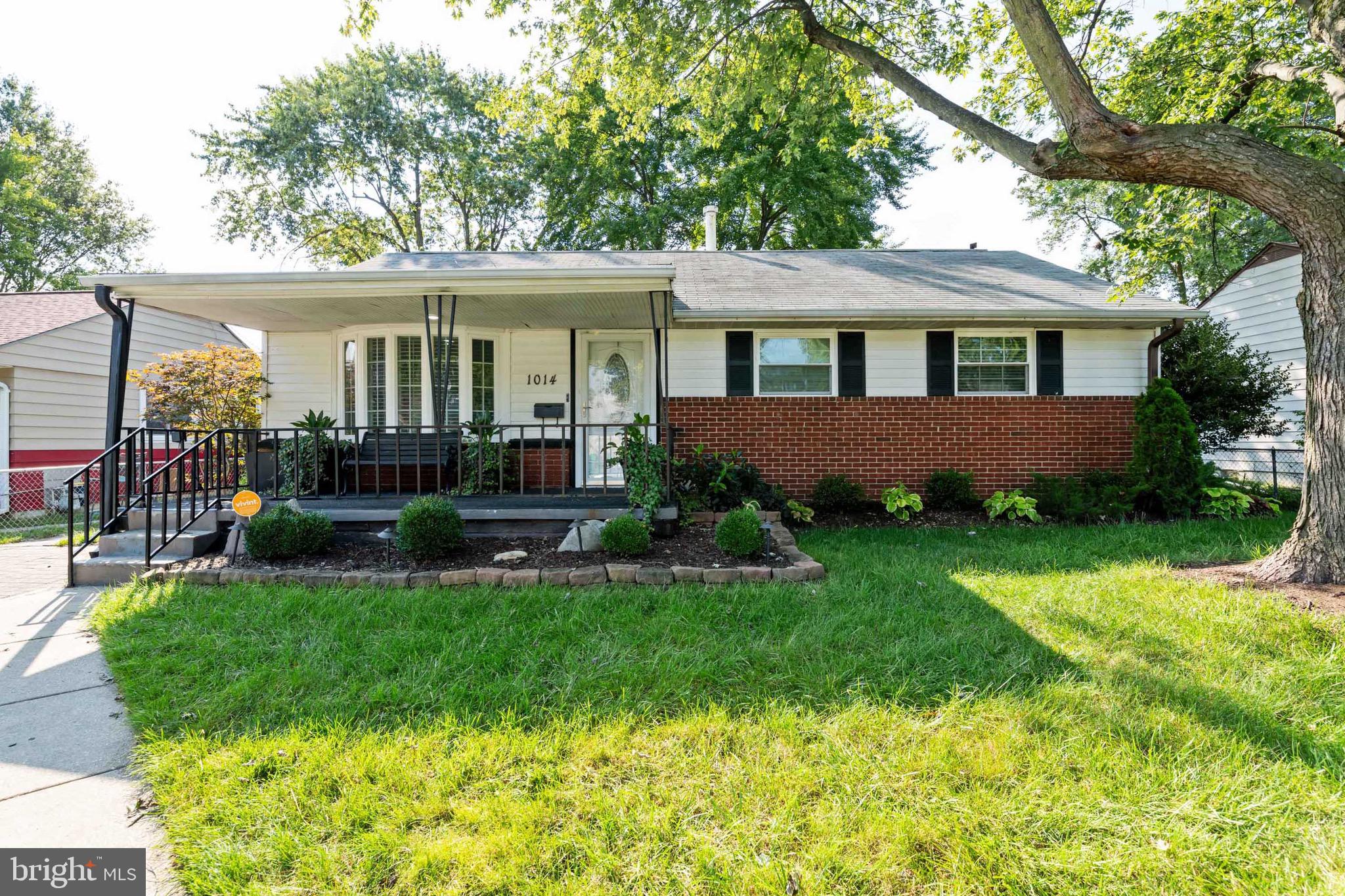 FAIRLAWN - Residential