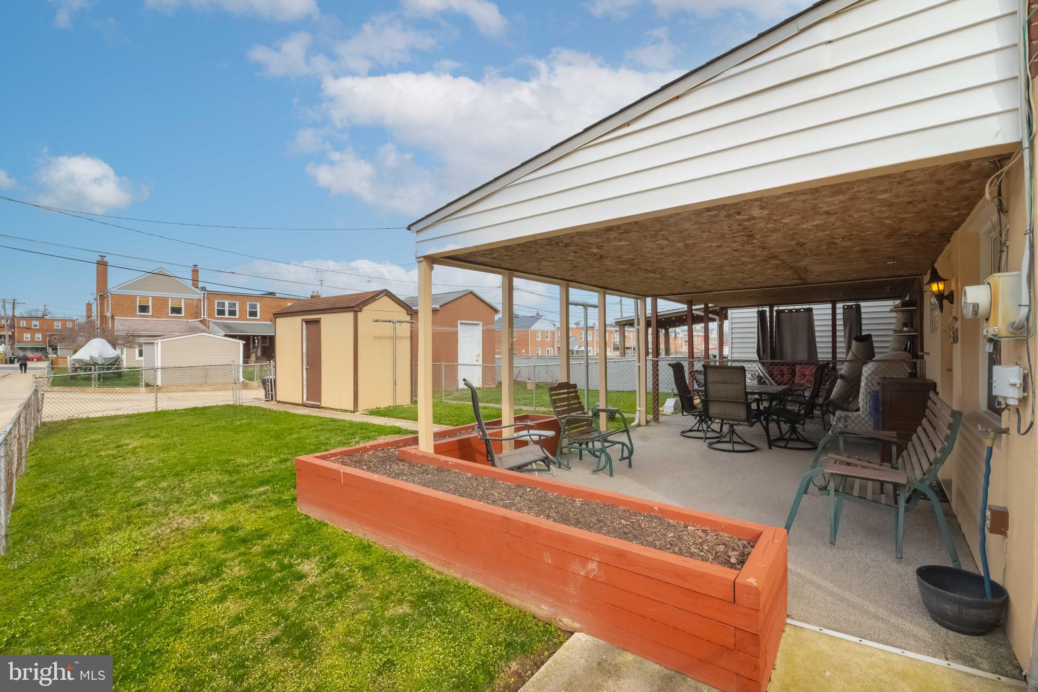 EASTFIELD - Residential