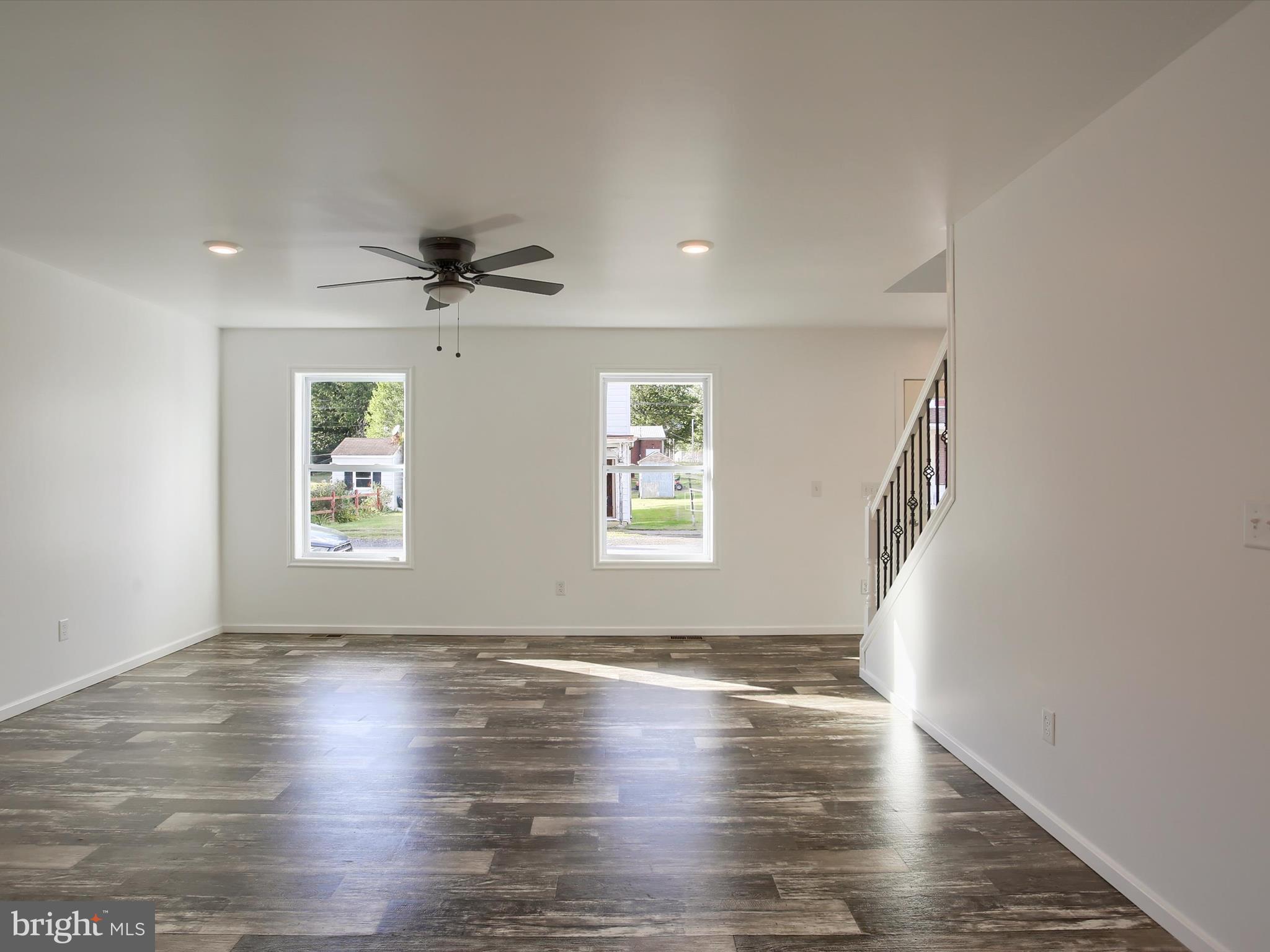 PERRY COUNTY - Residential