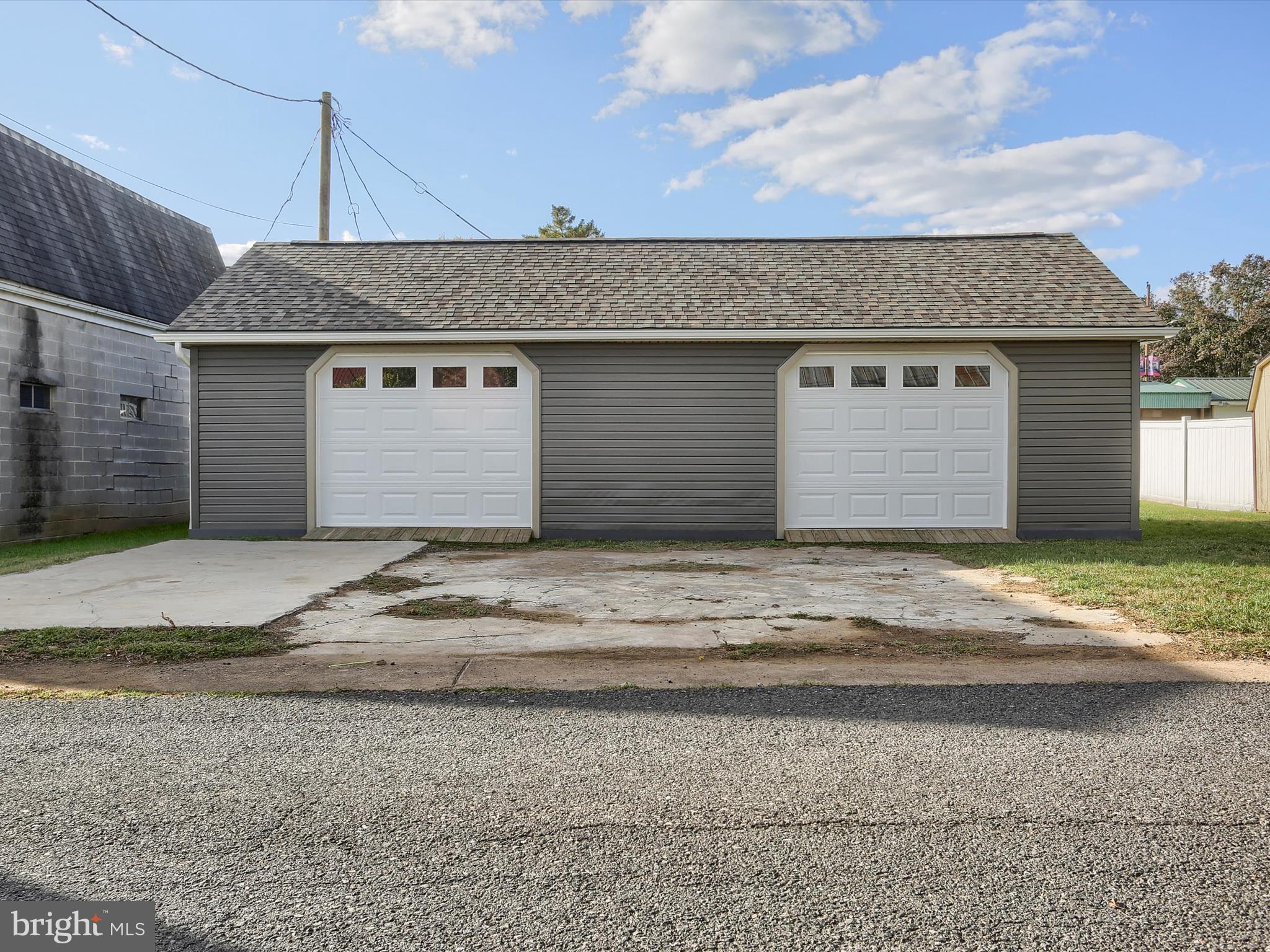 PERRY COUNTY - Residential