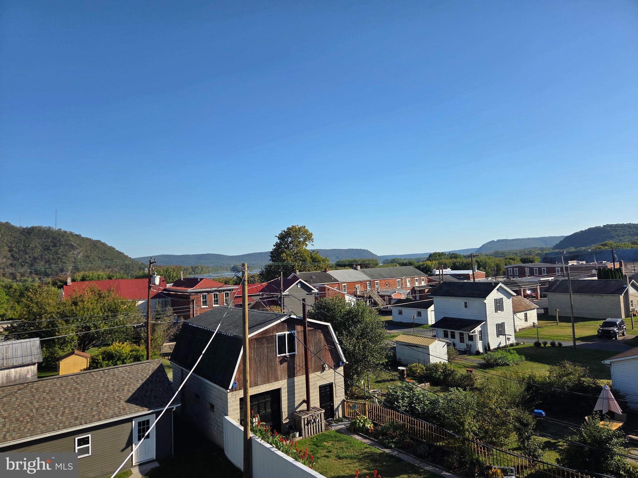 PERRY COUNTY - Residential