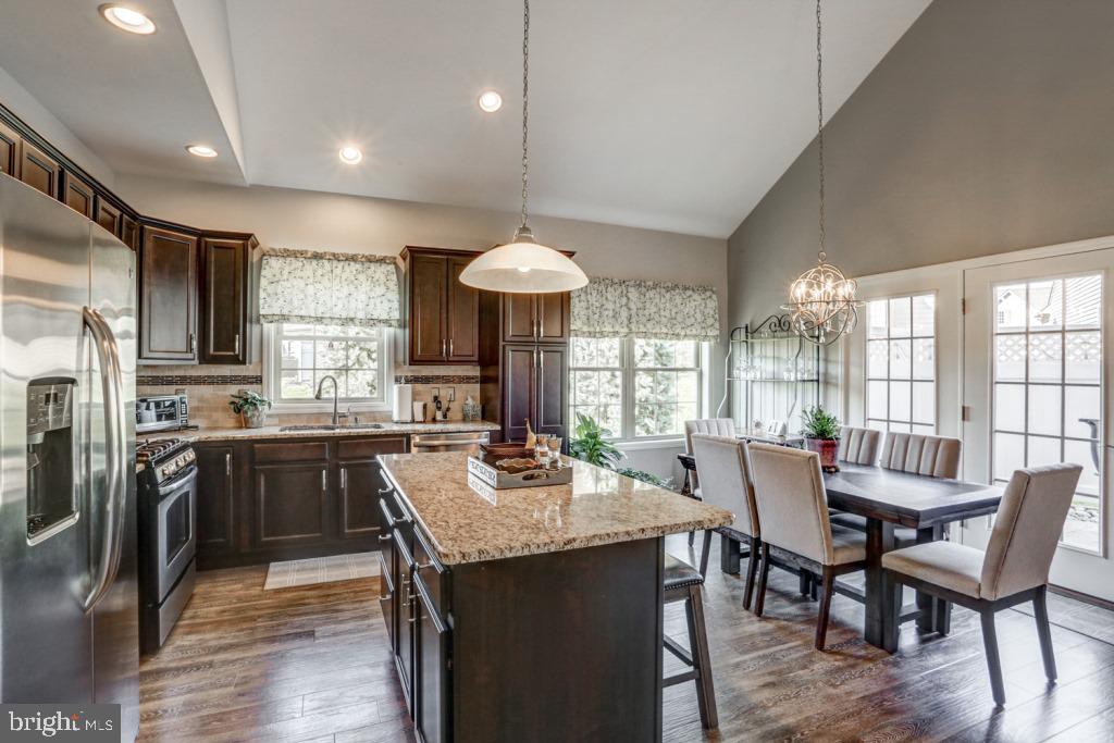 VILLAS AT ELM TREE - Residential