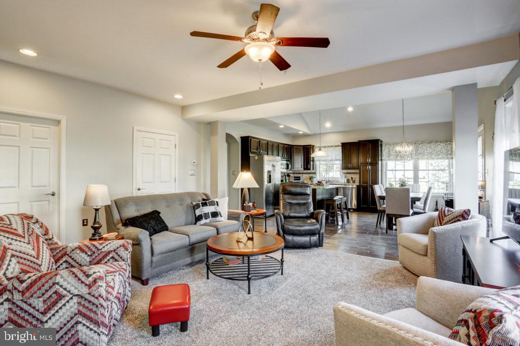 VILLAS AT ELM TREE - Residential