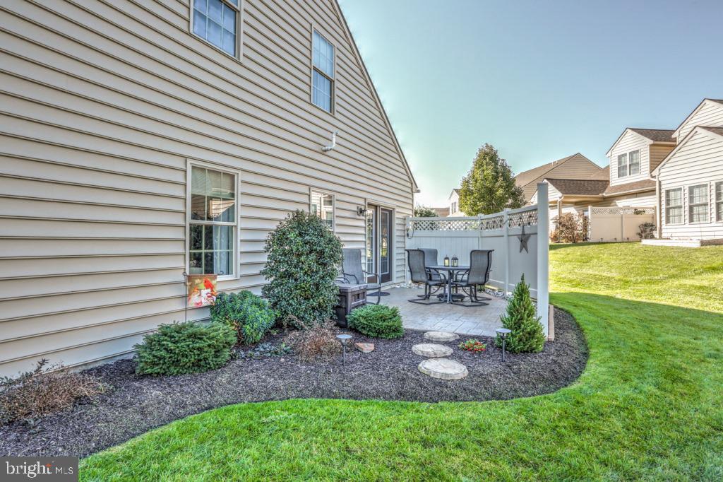 VILLAS AT ELM TREE - Residential