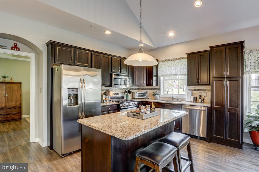 VILLAS AT ELM TREE - Residential