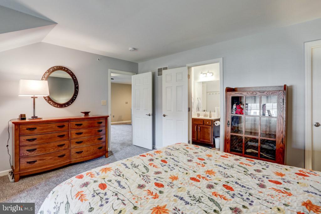 VILLAS AT ELM TREE - Residential