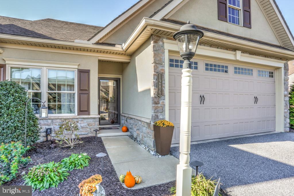 VILLAS AT ELM TREE - Residential