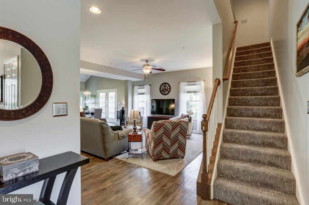 VILLAS AT ELM TREE - Residential