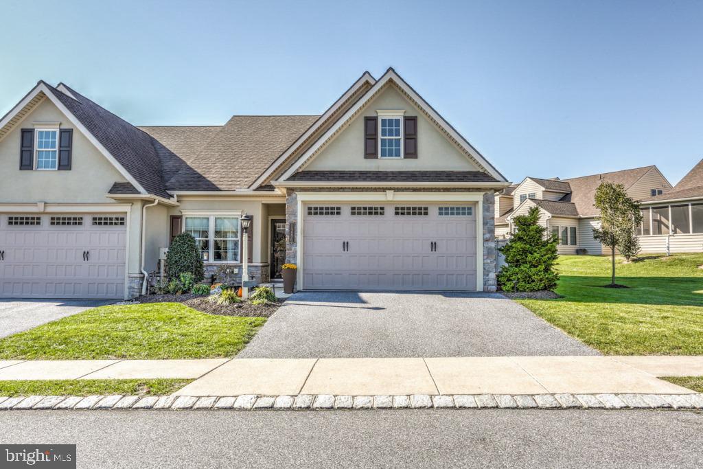 VILLAS AT ELM TREE - Residential