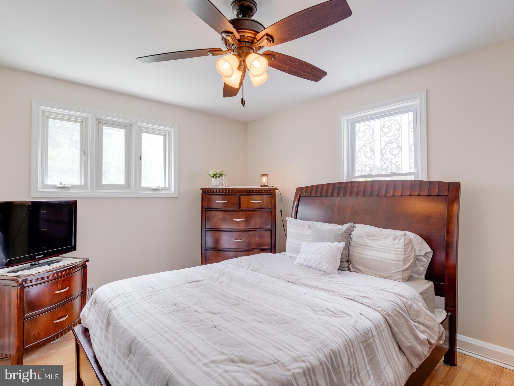 PARKVILLE - Residential