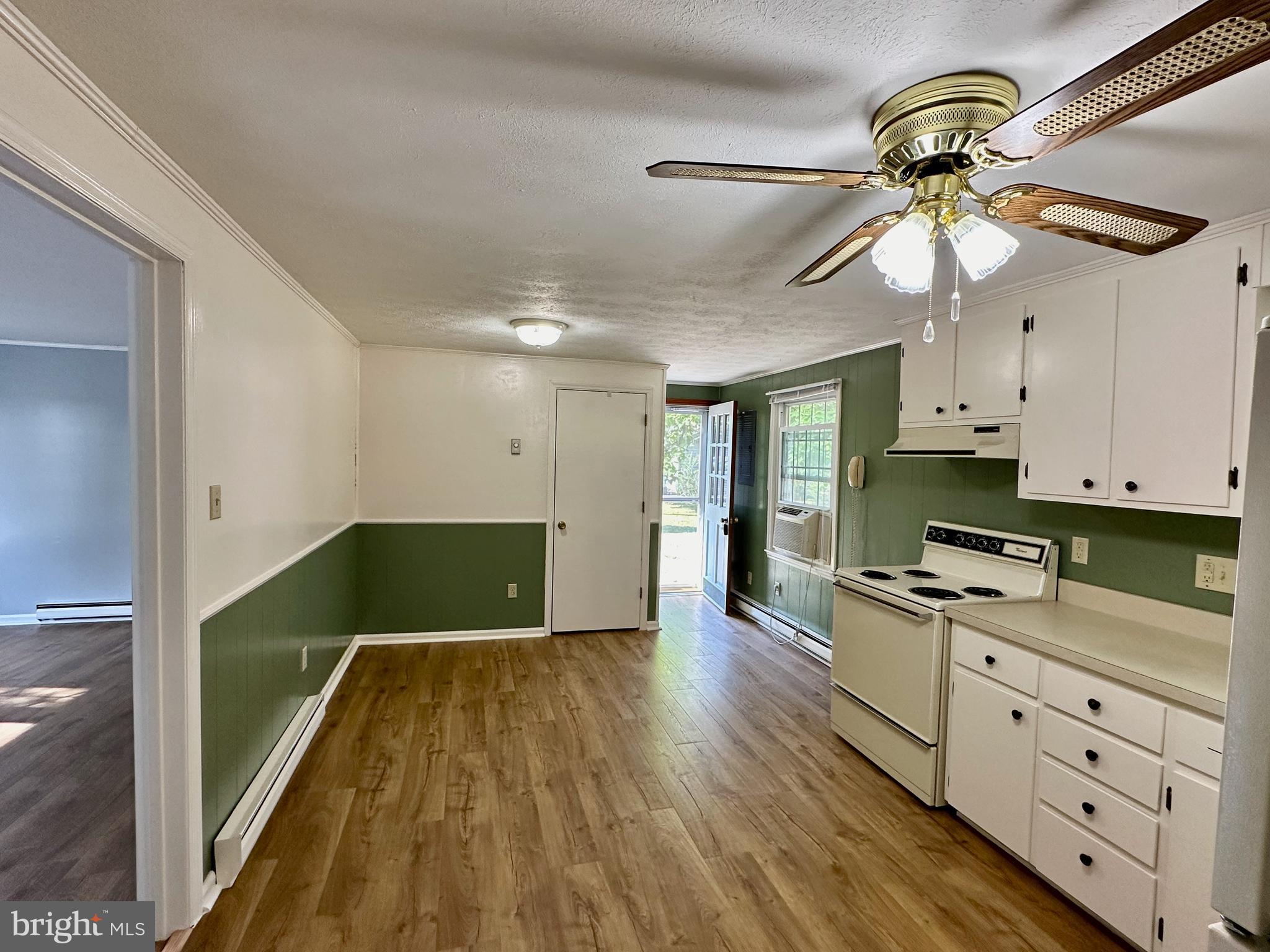 GORDONDALE - Residential Lease