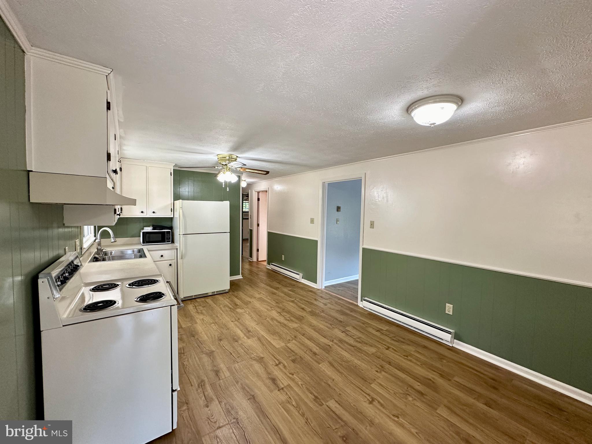 GORDONDALE - Residential Lease