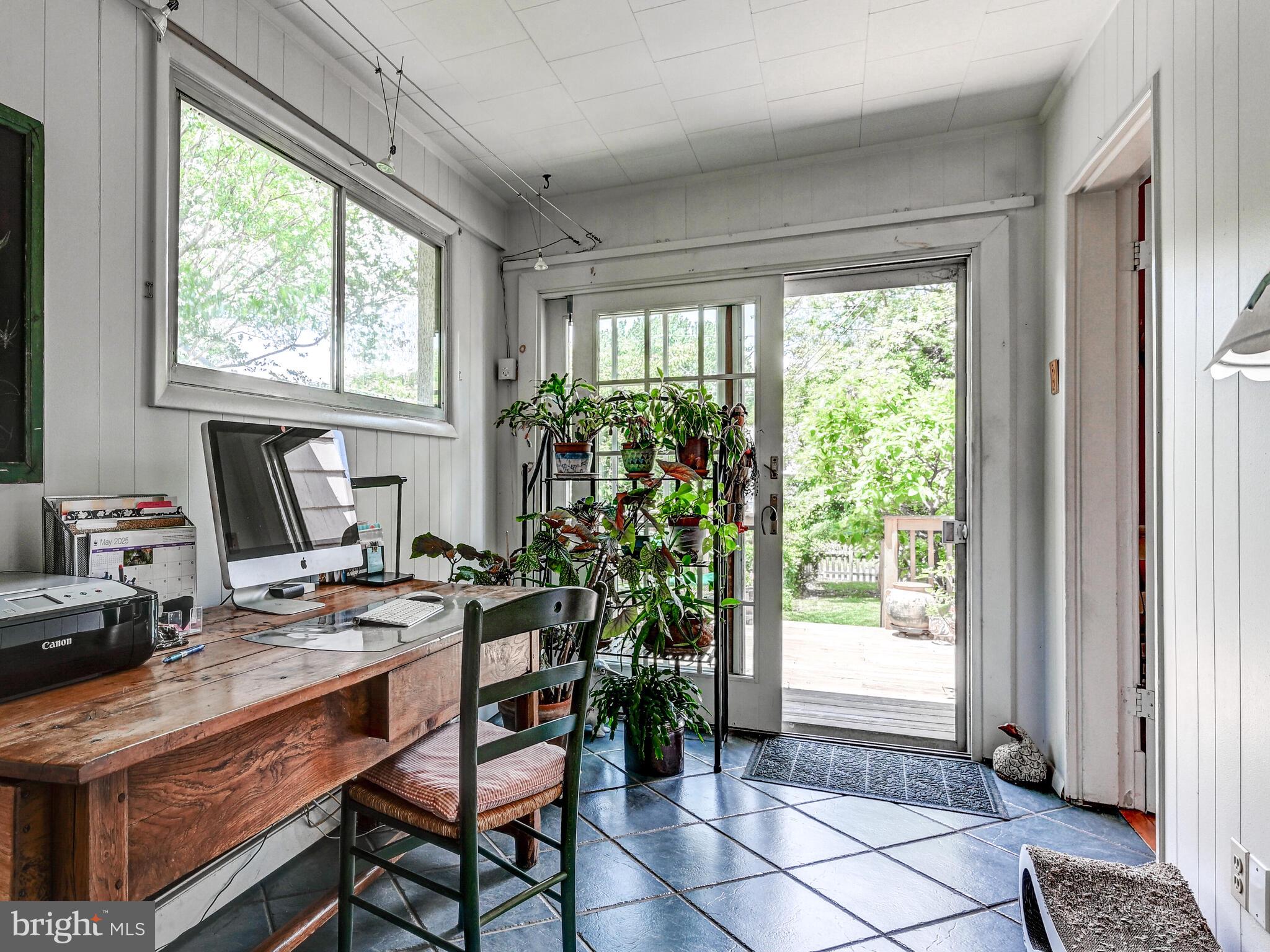 GREATER HOMELAND HISTORIC DISTRICT - Residential