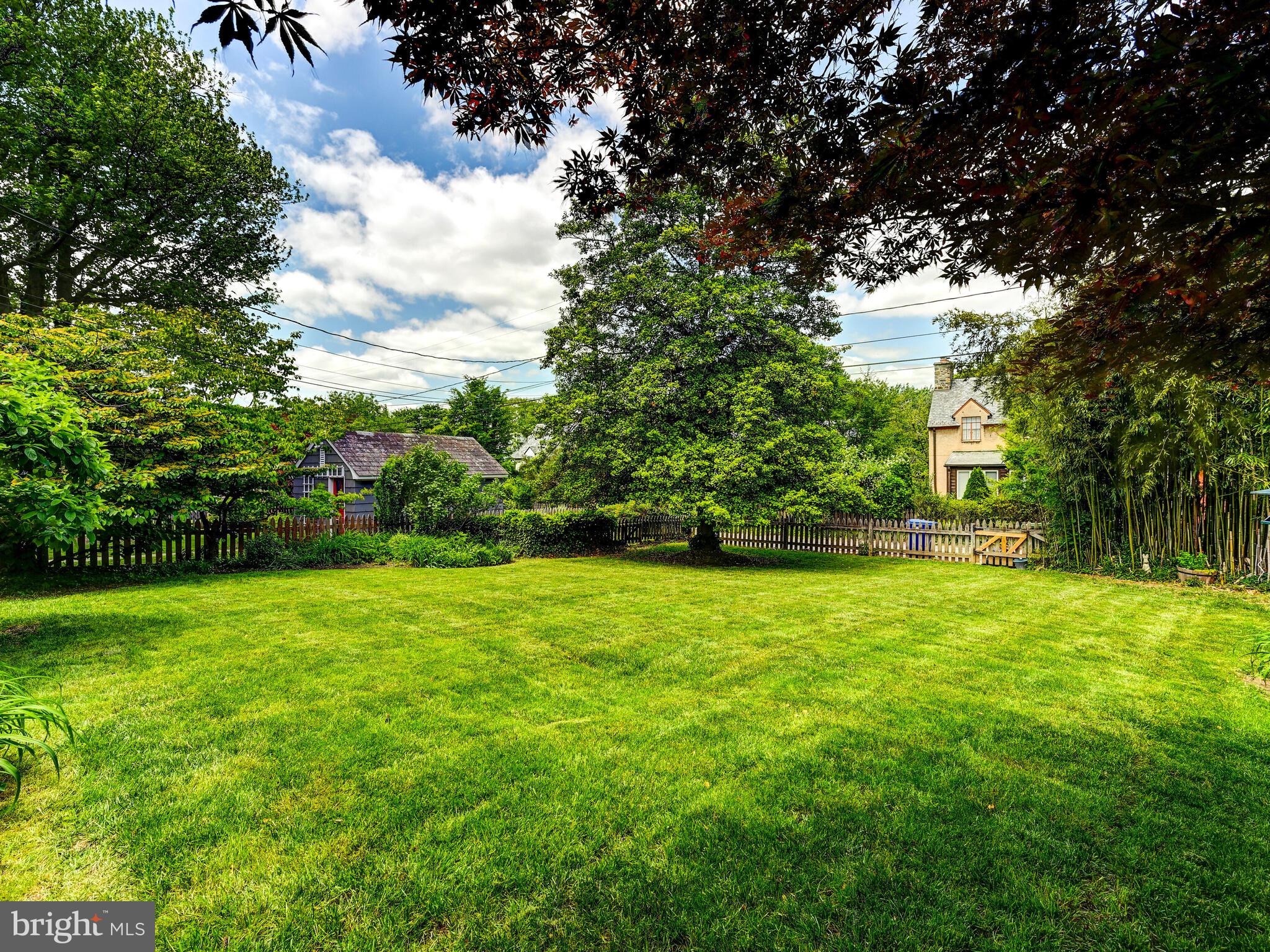 GREATER HOMELAND HISTORIC DISTRICT - Residential