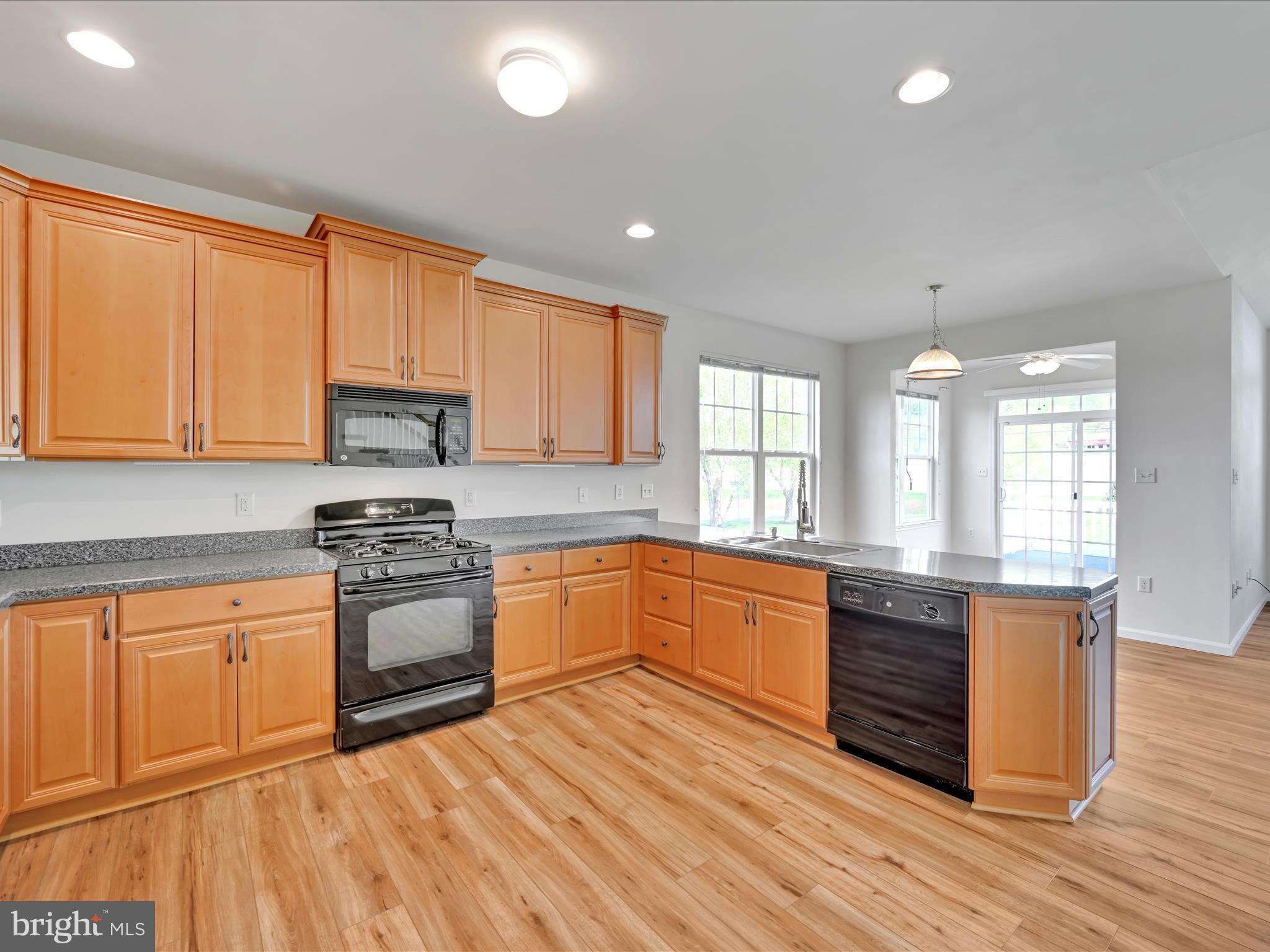 MEADOW VIEW FARMS - Residential