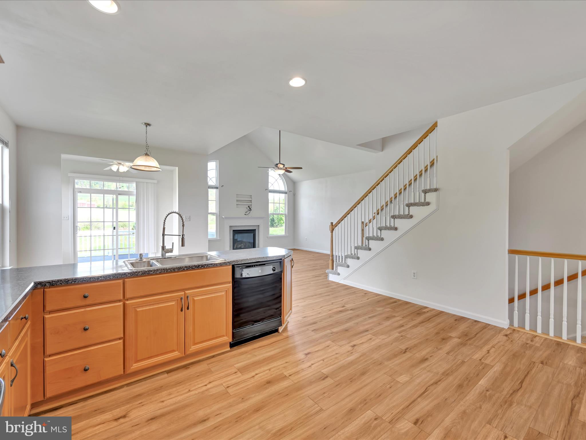 MEADOW VIEW FARMS - Residential