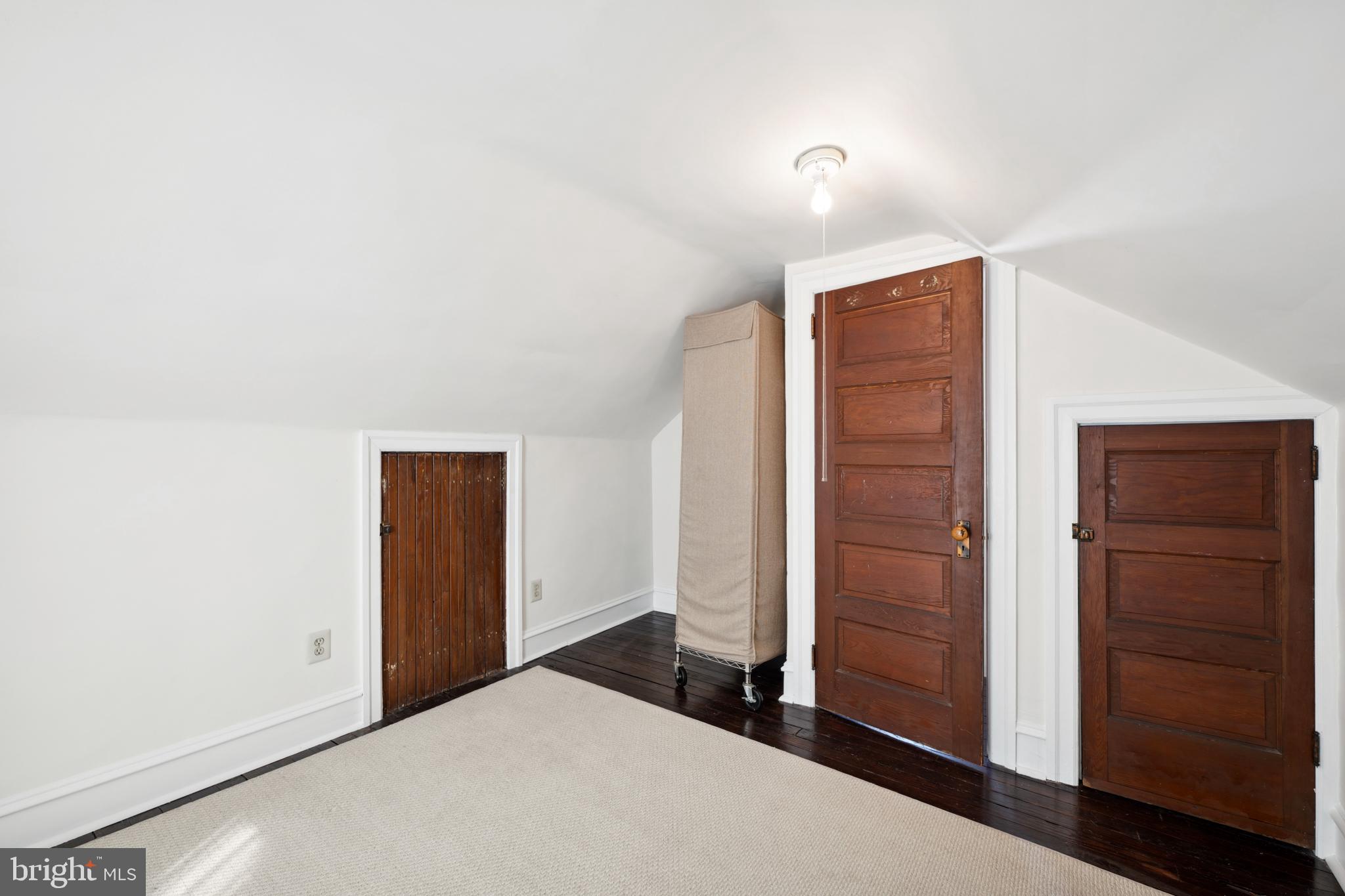 NARBERTH - Residential