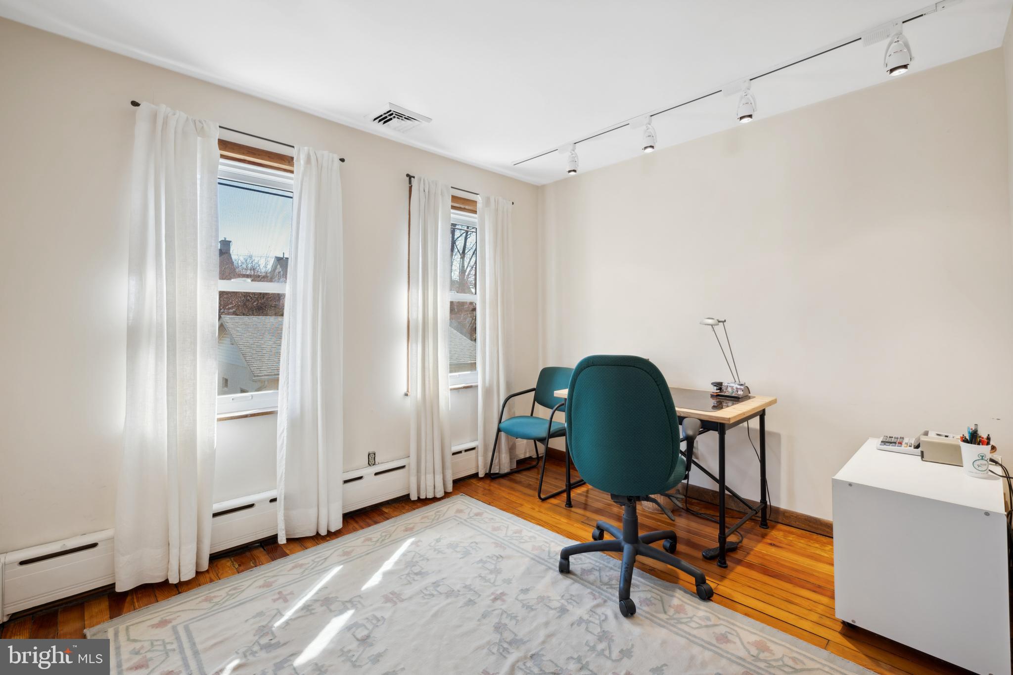 NARBERTH - Residential