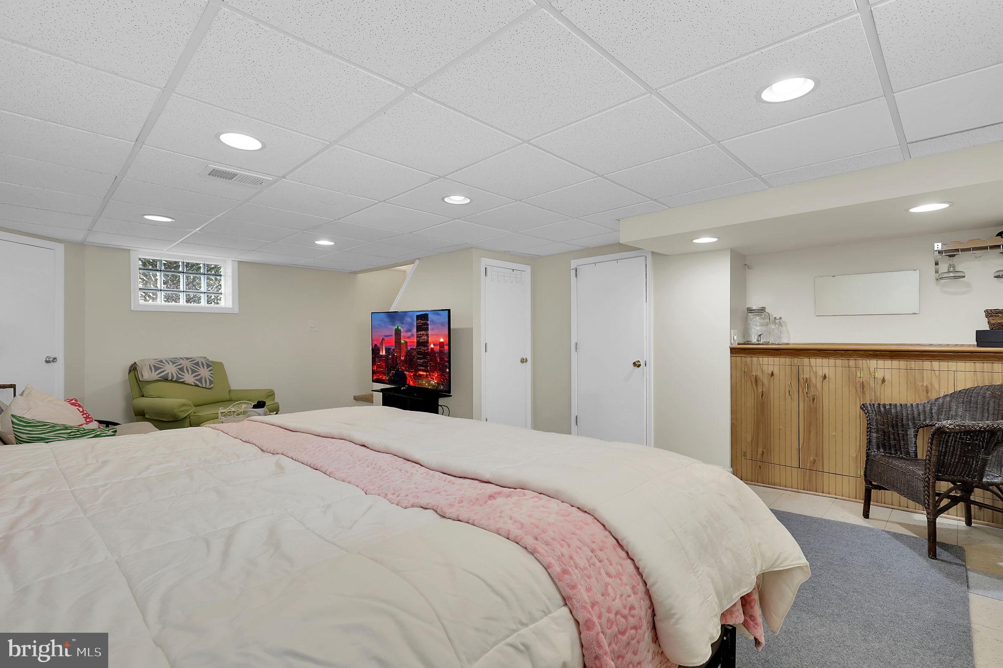 LINDEN HEIGHTS - Residential