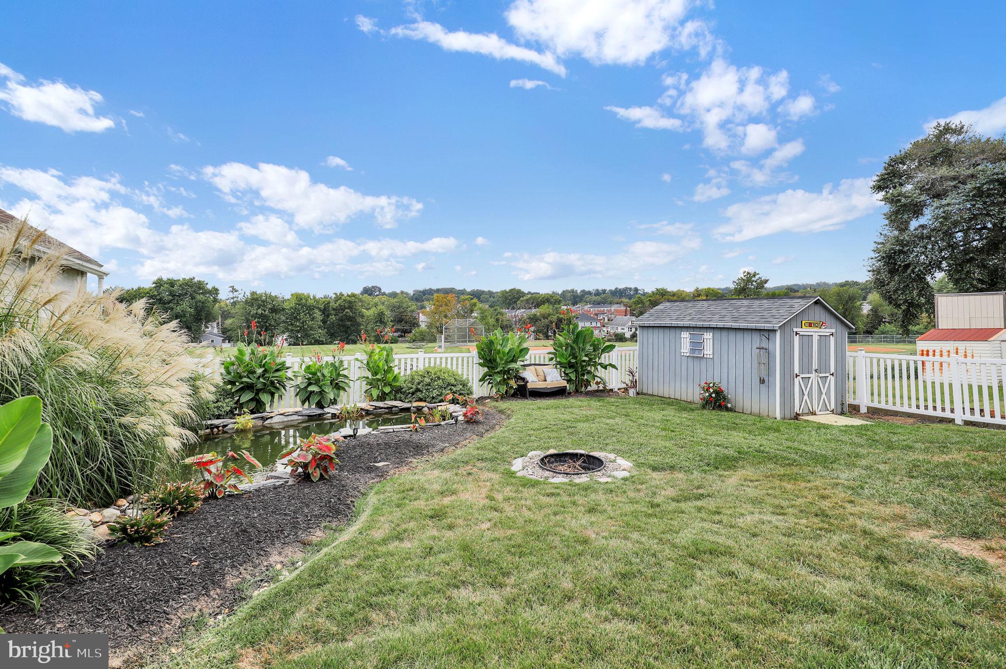 LINDEN HEIGHTS - Residential