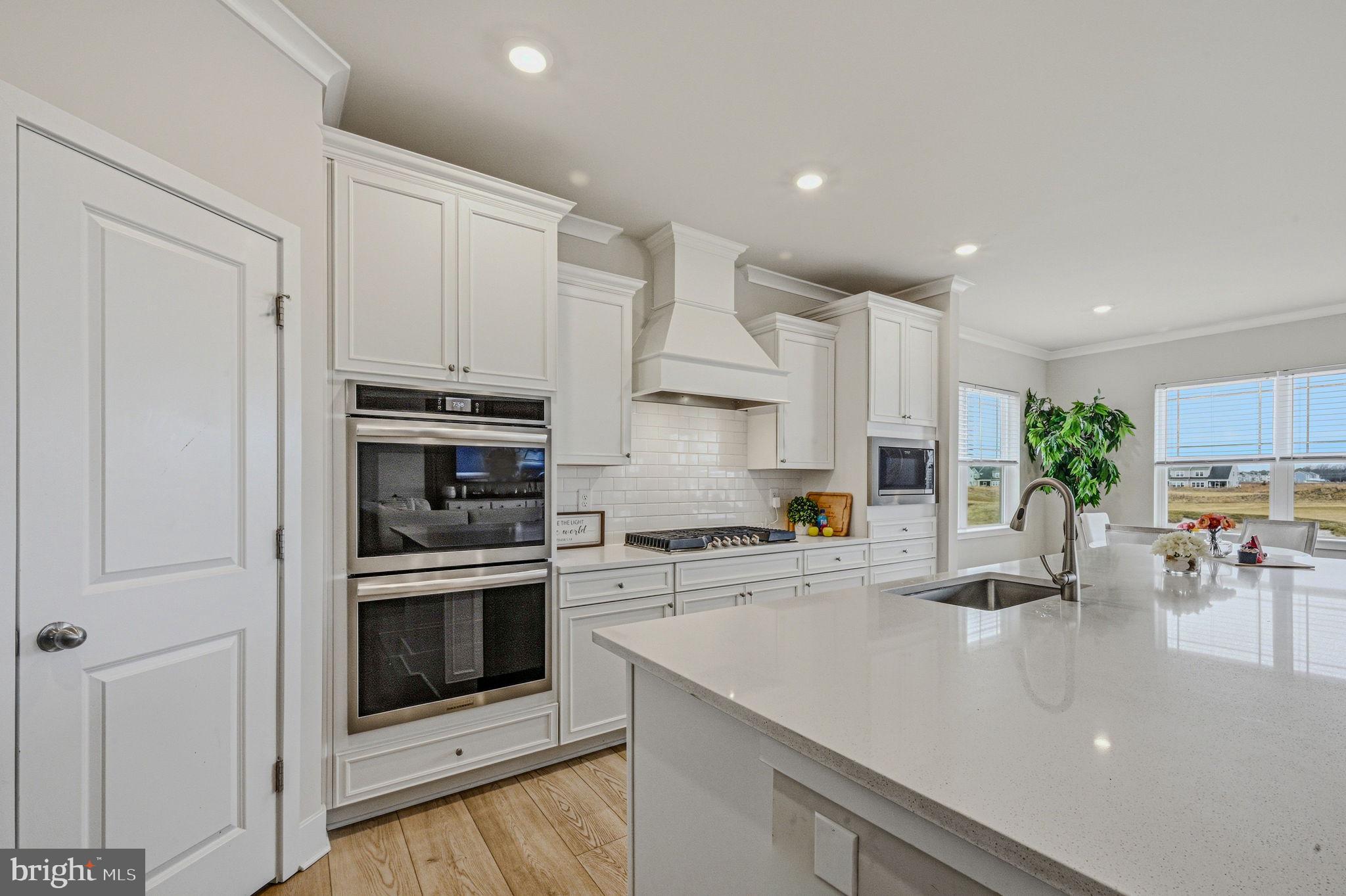 PLANTATION LAKES - Residential