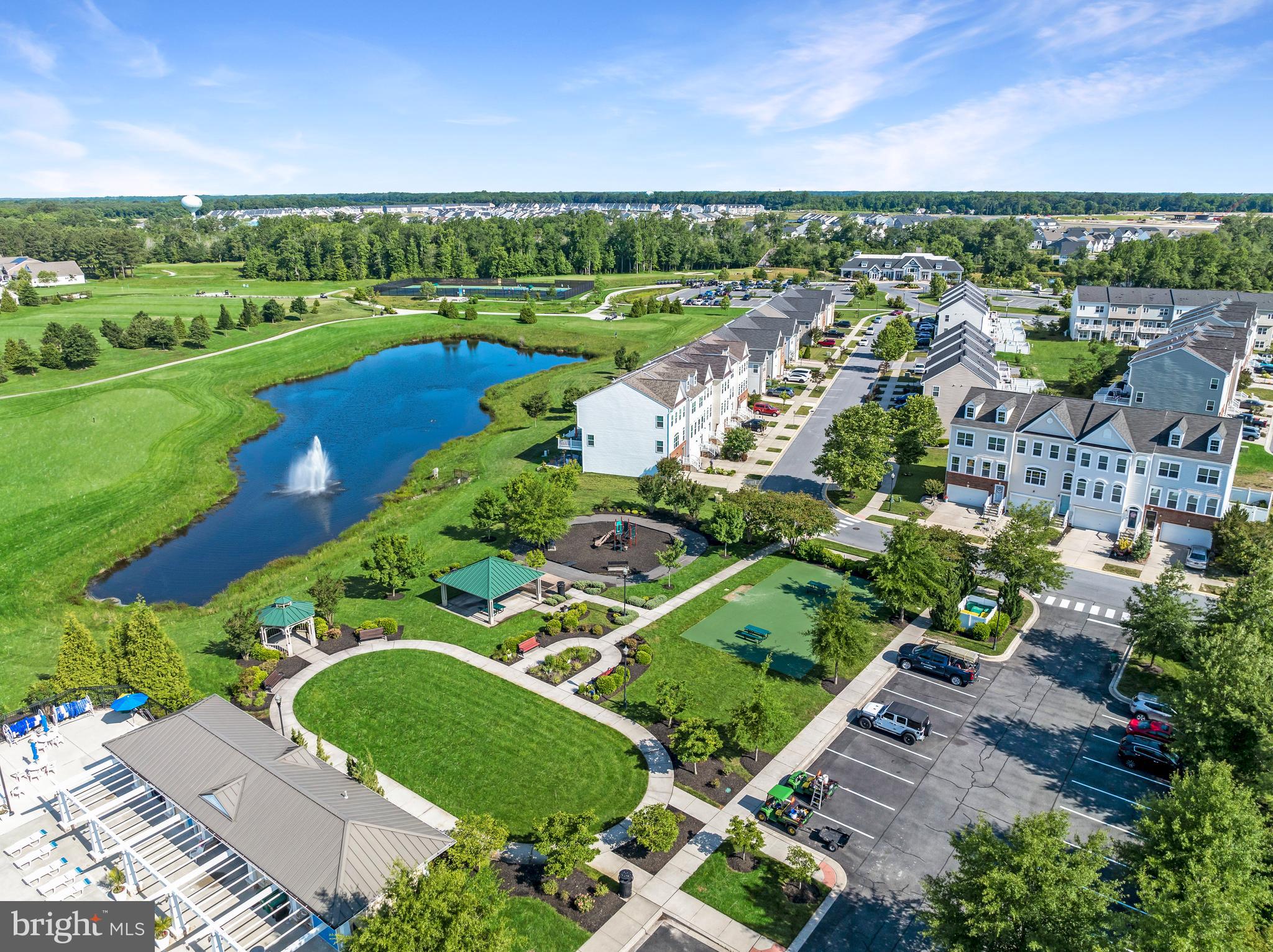 PLANTATION LAKES - Residential