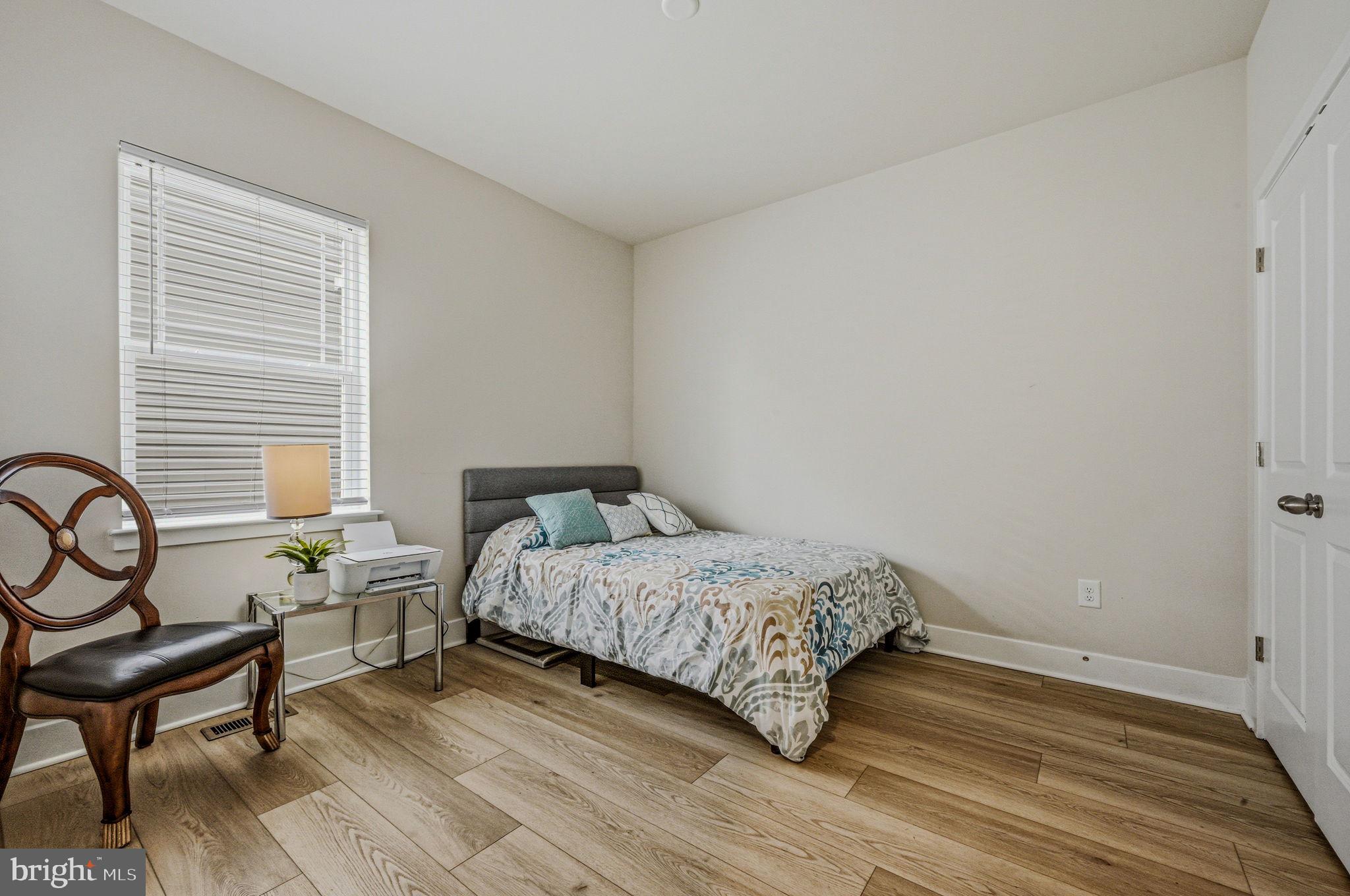 PLANTATION LAKES - Residential