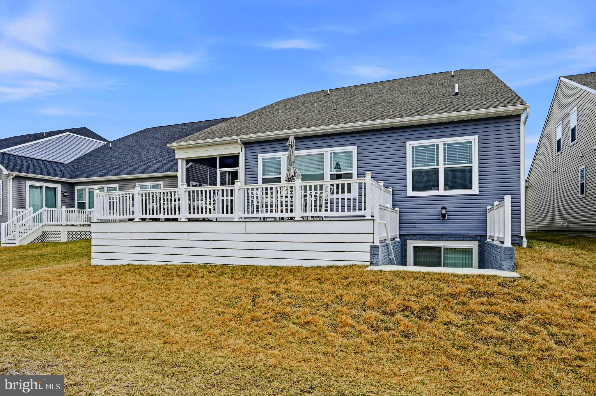 PLANTATION LAKES - Residential