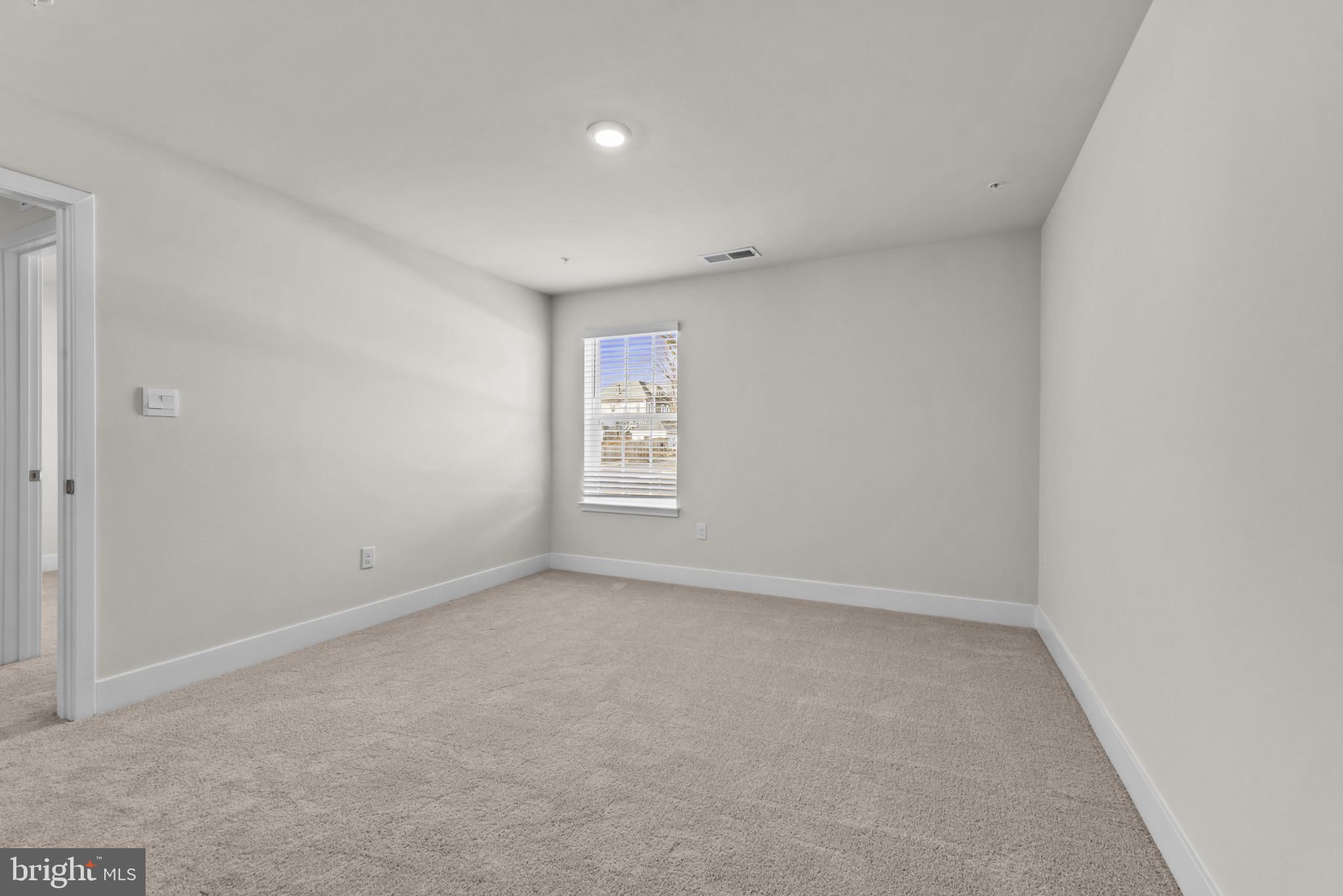 VIRGINIA COMMONS - Residential