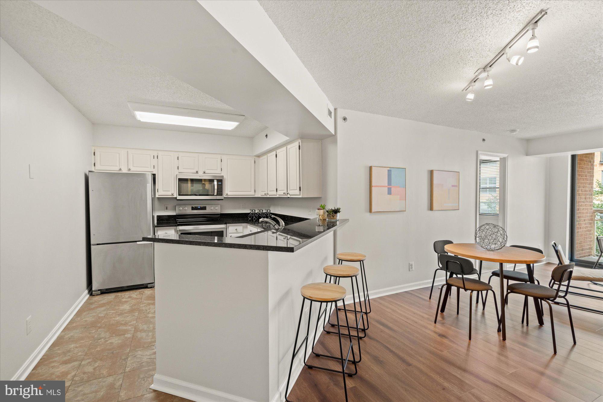 BRADDOCK PLACE - Residential