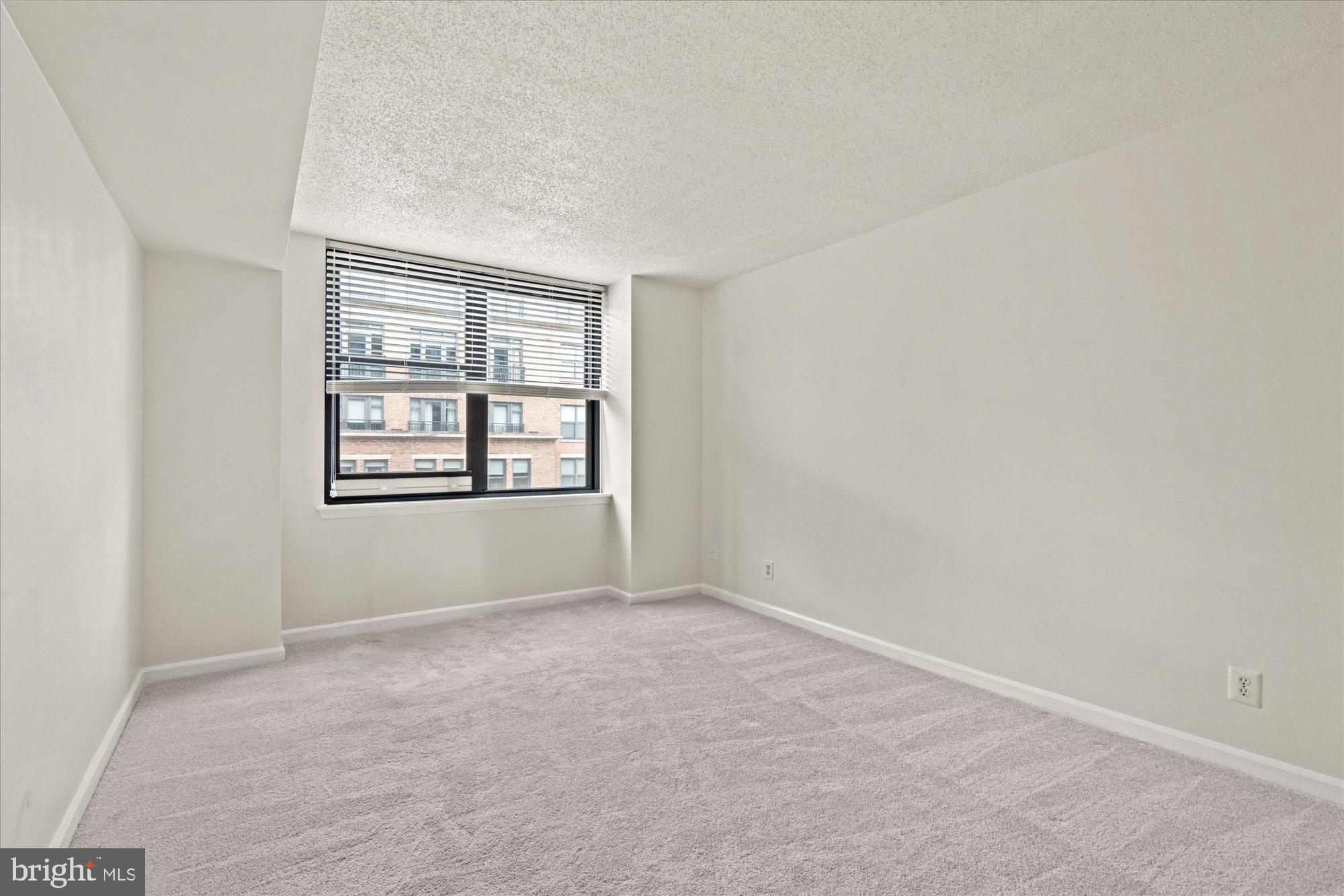 BRADDOCK PLACE - Residential