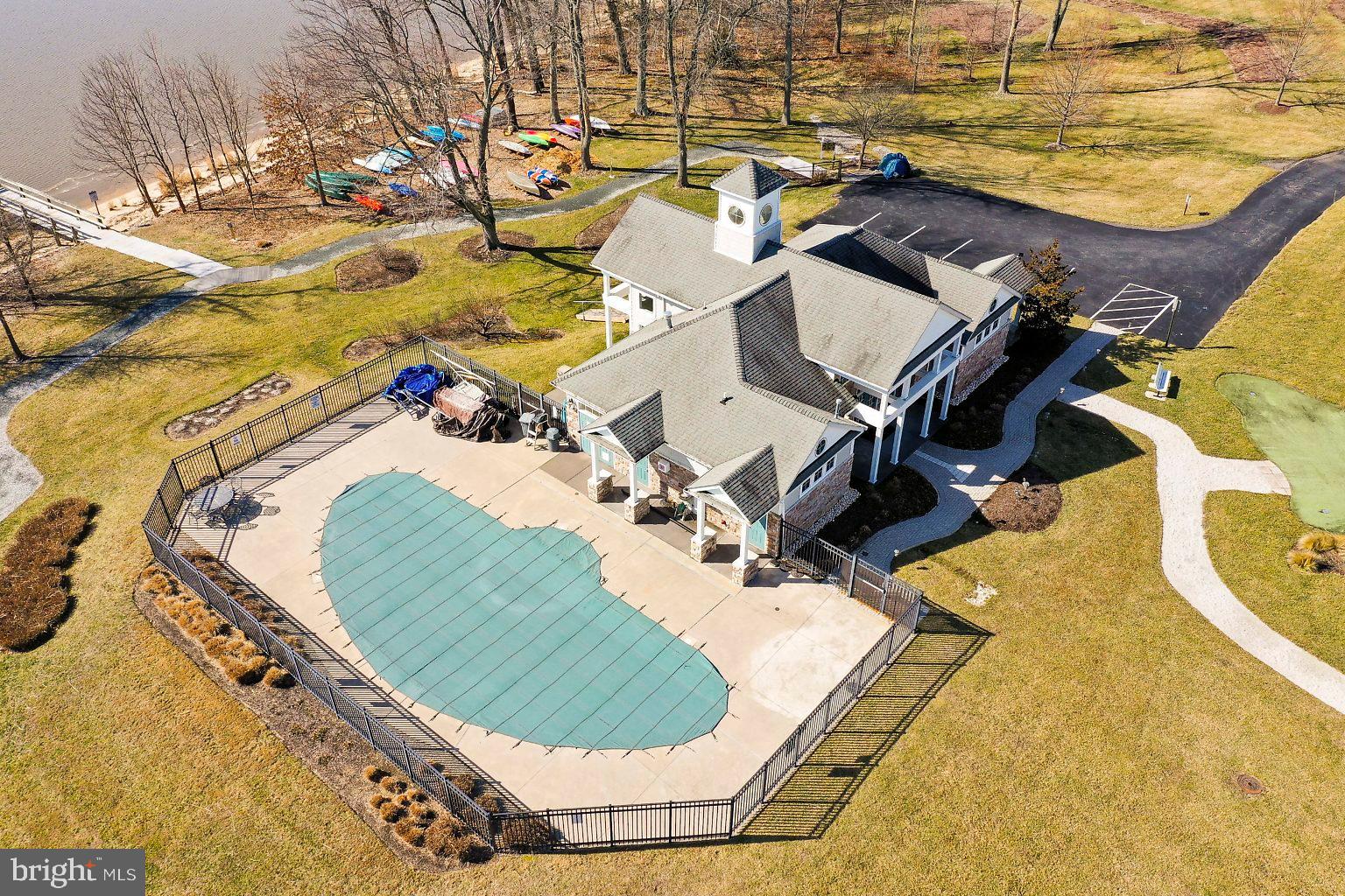 WATERS EDGE - Residential