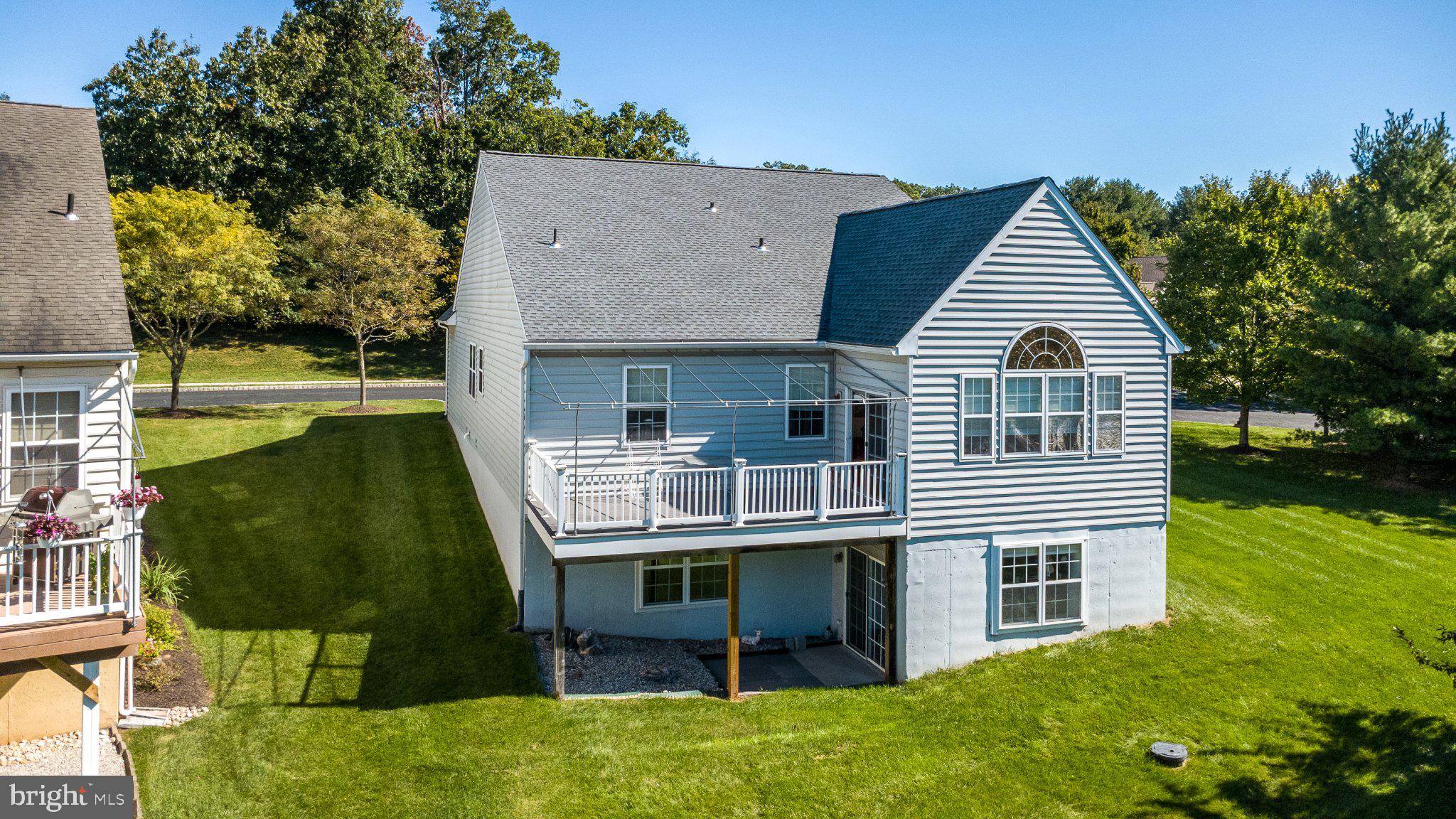 745 CRESTVIEW BOULEVARD