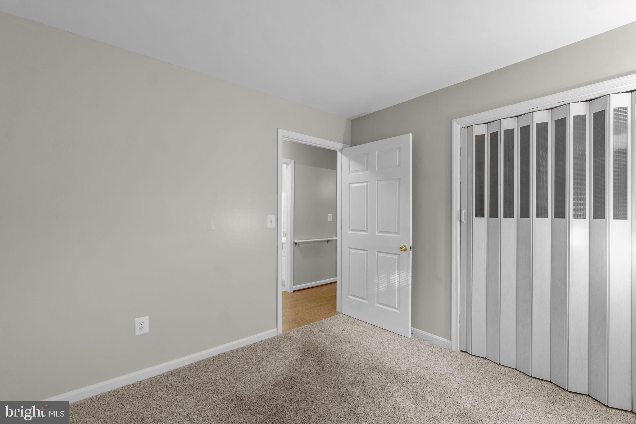 WINIFRED MANOR - Residential