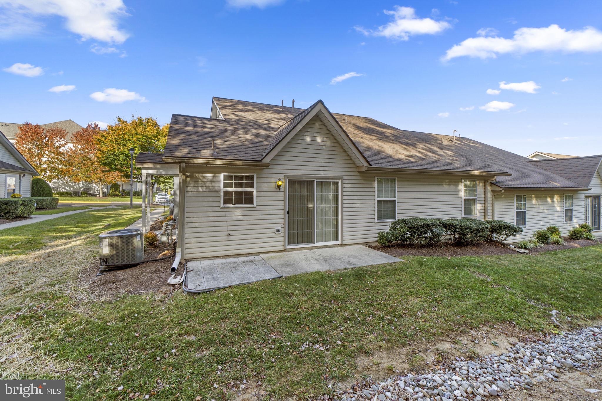 WINIFRED MANOR - Residential