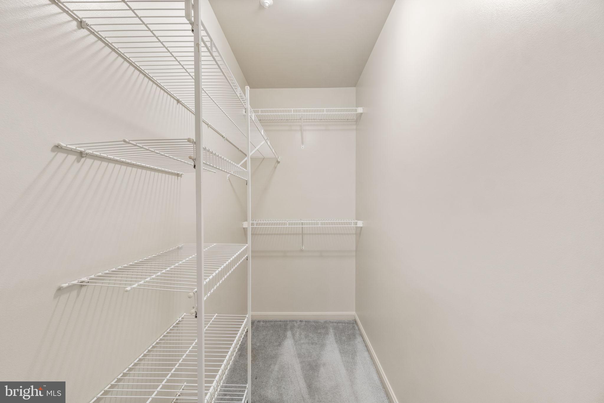 WINIFRED MANOR - Residential