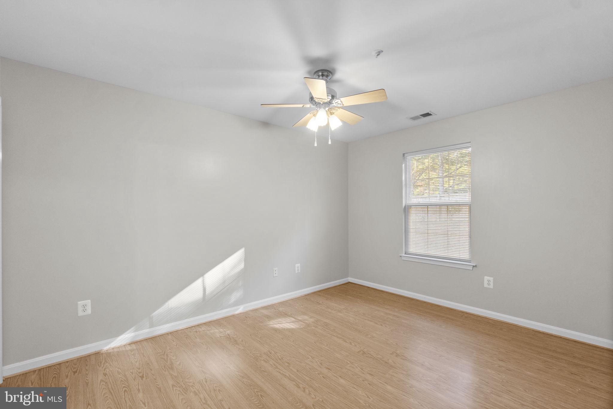 WINIFRED MANOR - Residential