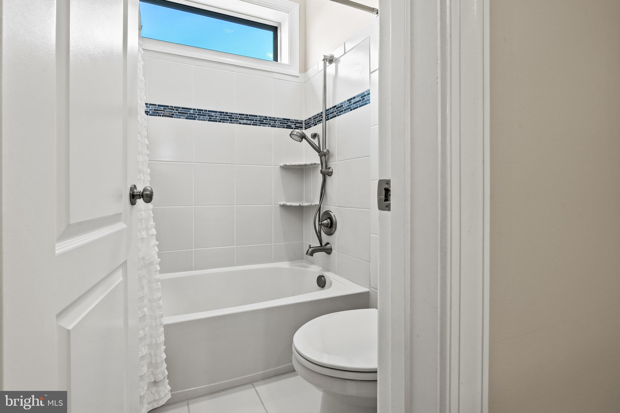 CLARKE ASSEMBLAGE - Residential