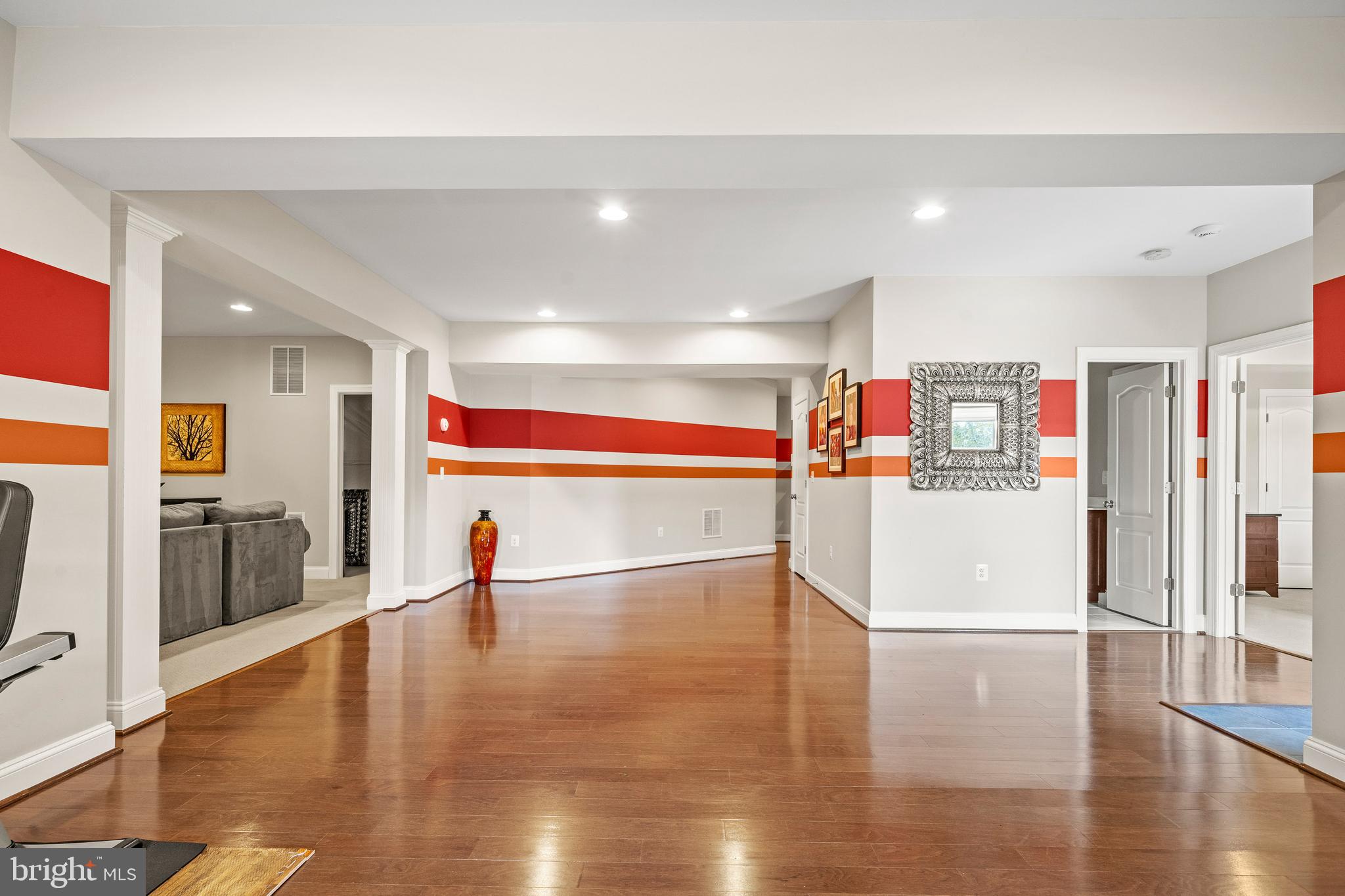 CLARKE ASSEMBLAGE - Residential