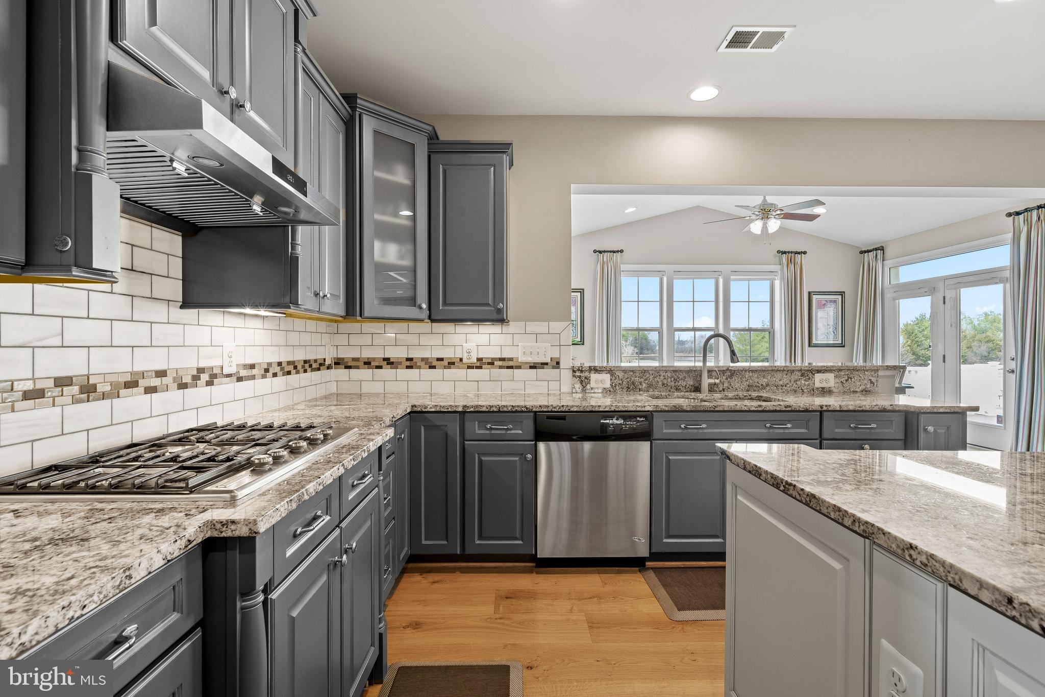 CLARKE ASSEMBLAGE - Residential