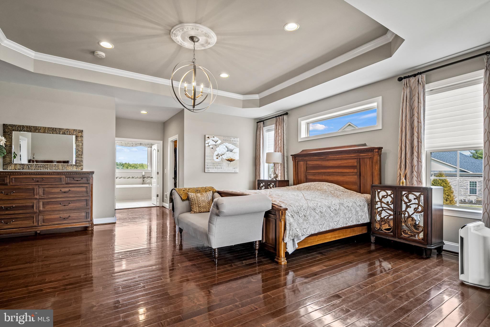 CLARKE ASSEMBLAGE - Residential