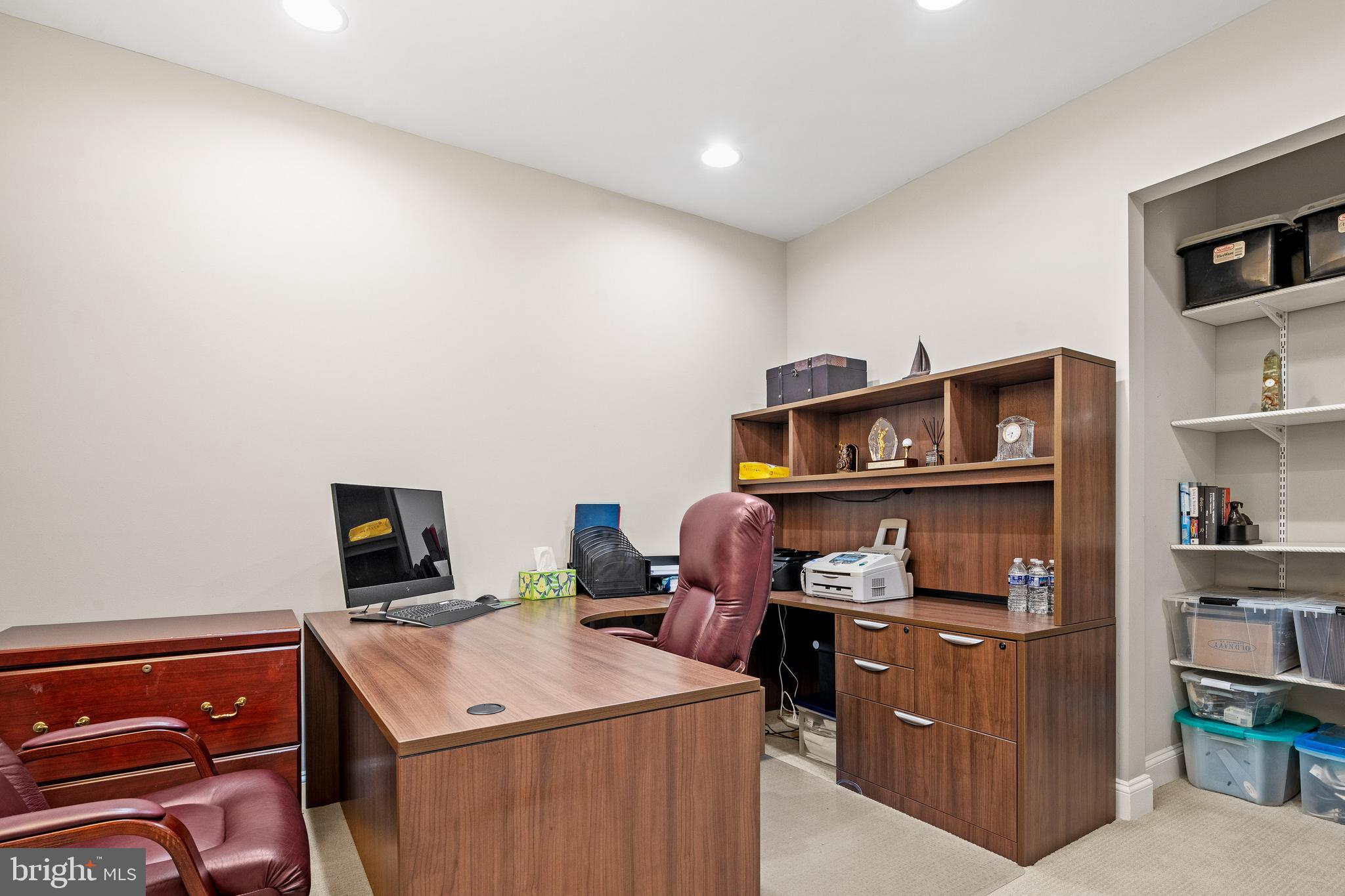 CLARKE ASSEMBLAGE - Residential