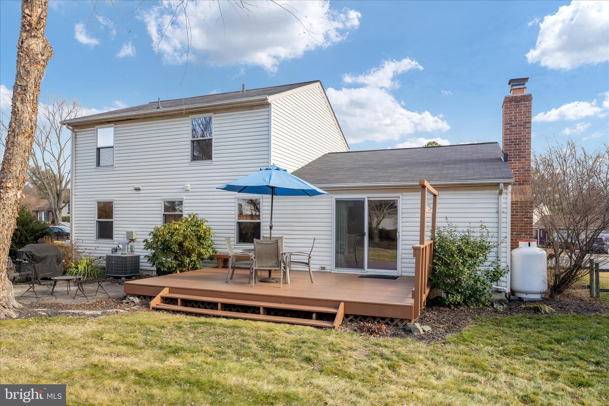 MONTEREY ESTATES - Residential