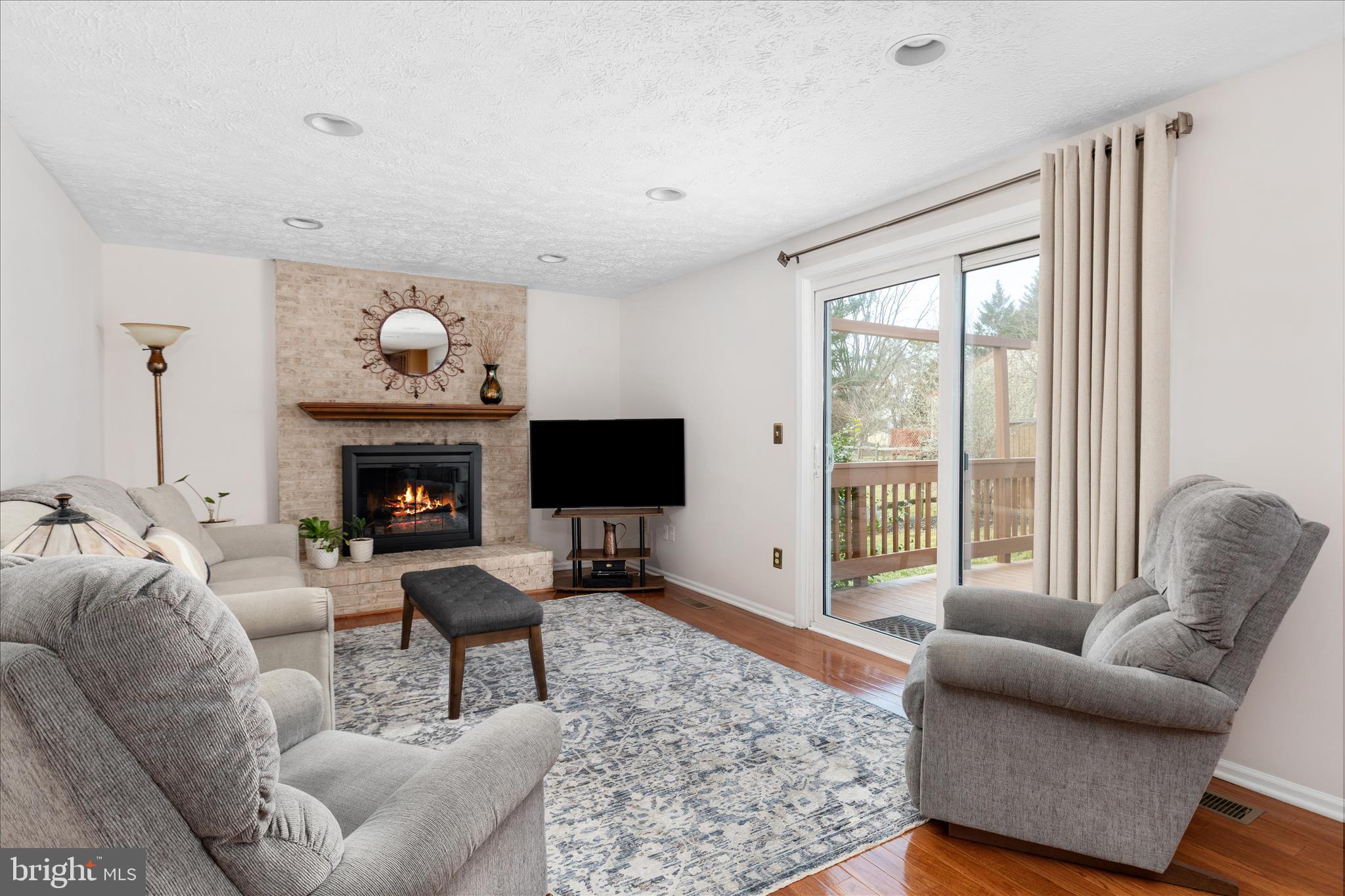 MONTEREY ESTATES - Residential