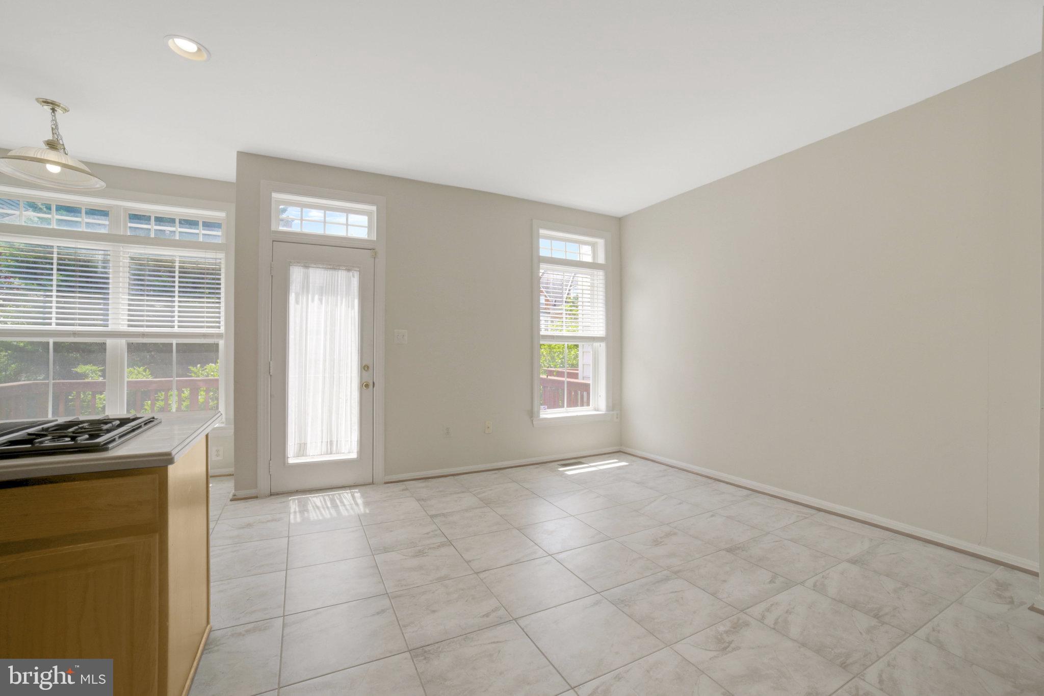 CAMERON STATION - Residential Lease