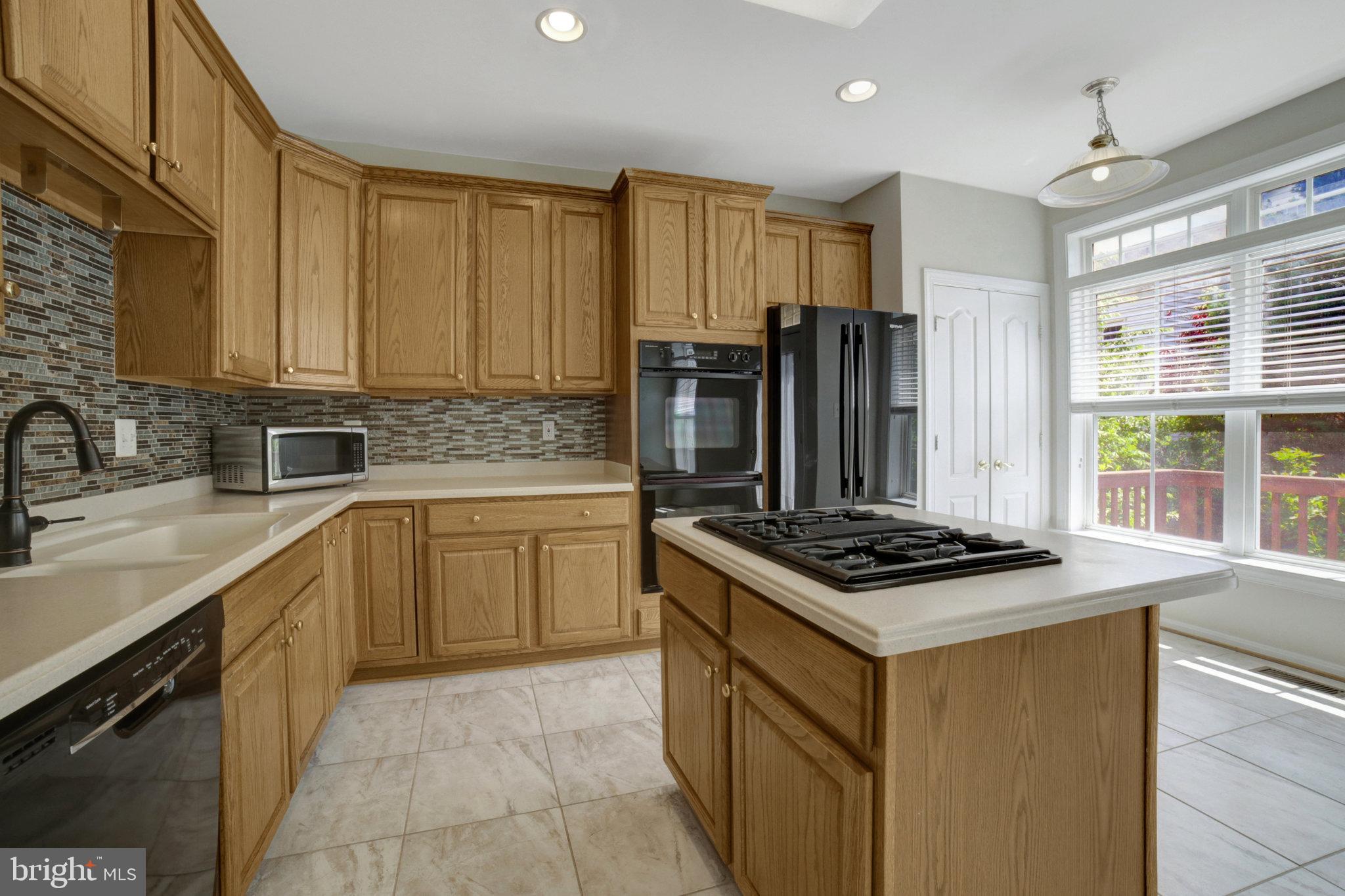 CAMERON STATION - Residential Lease