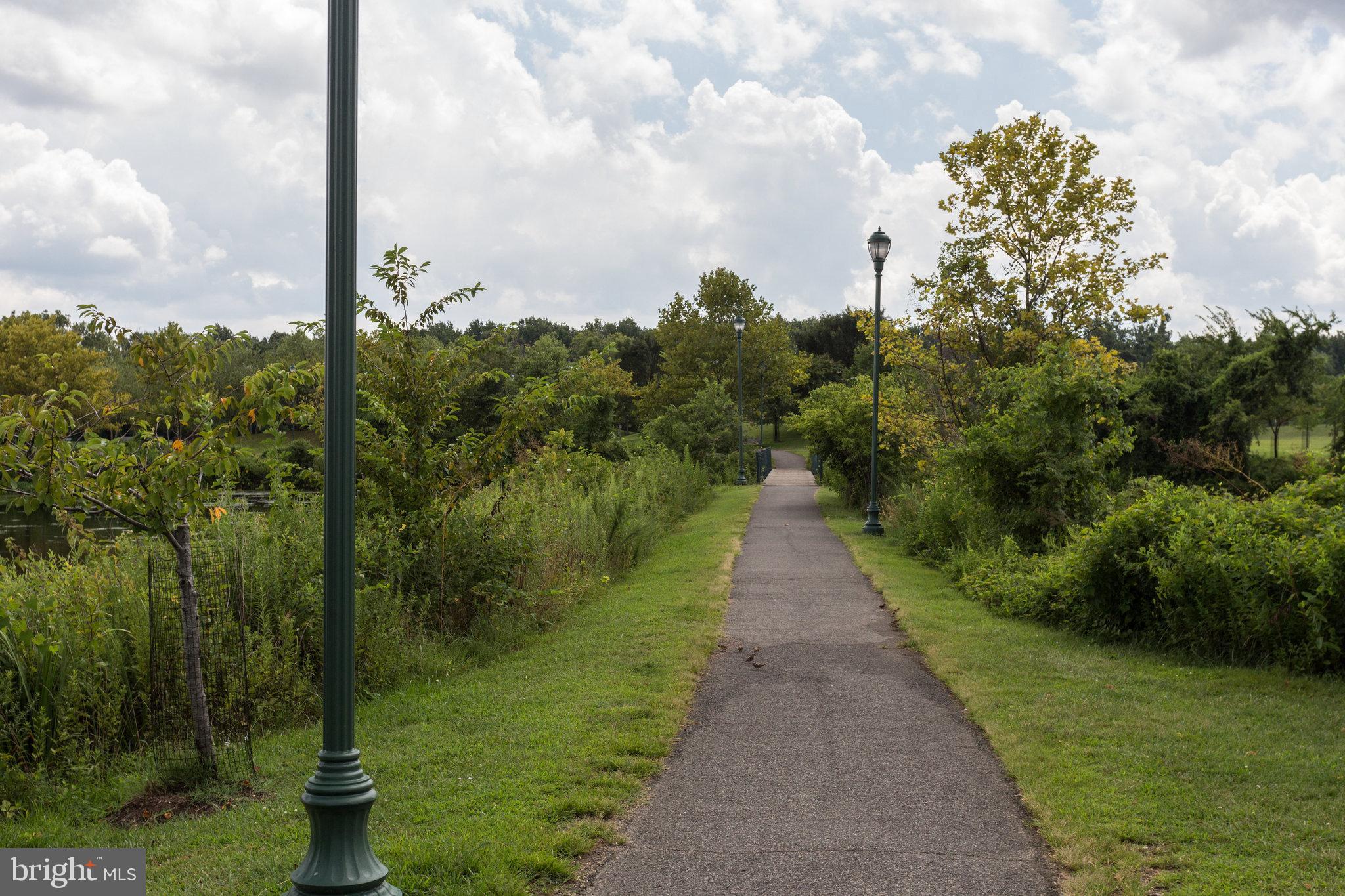 CAMERON STATION - Residential Lease