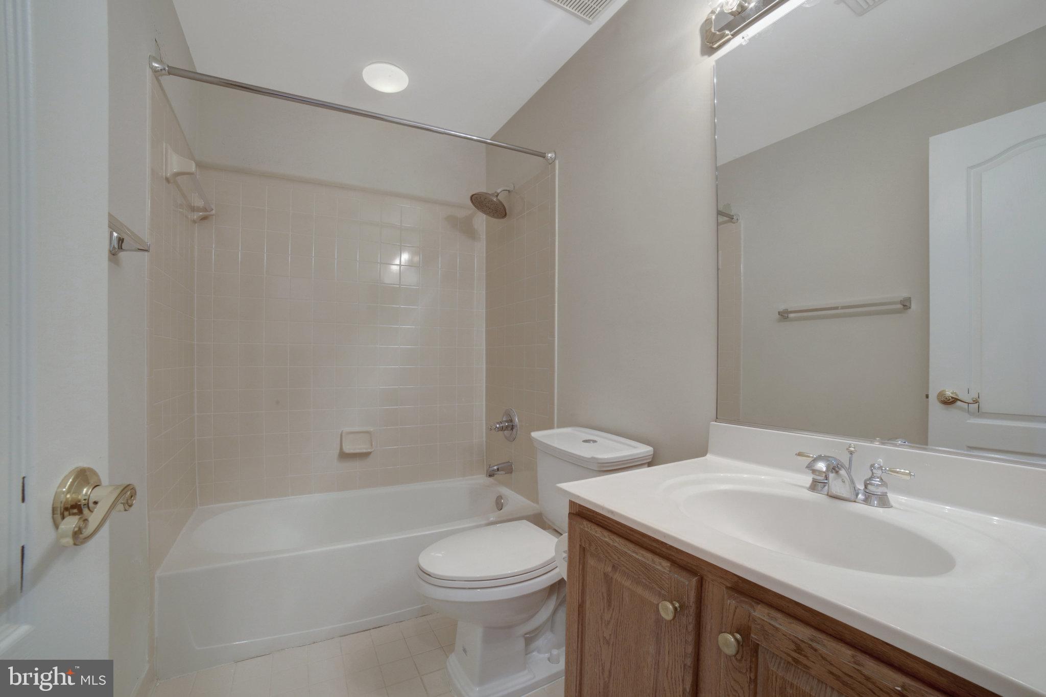 CAMERON STATION - Residential Lease