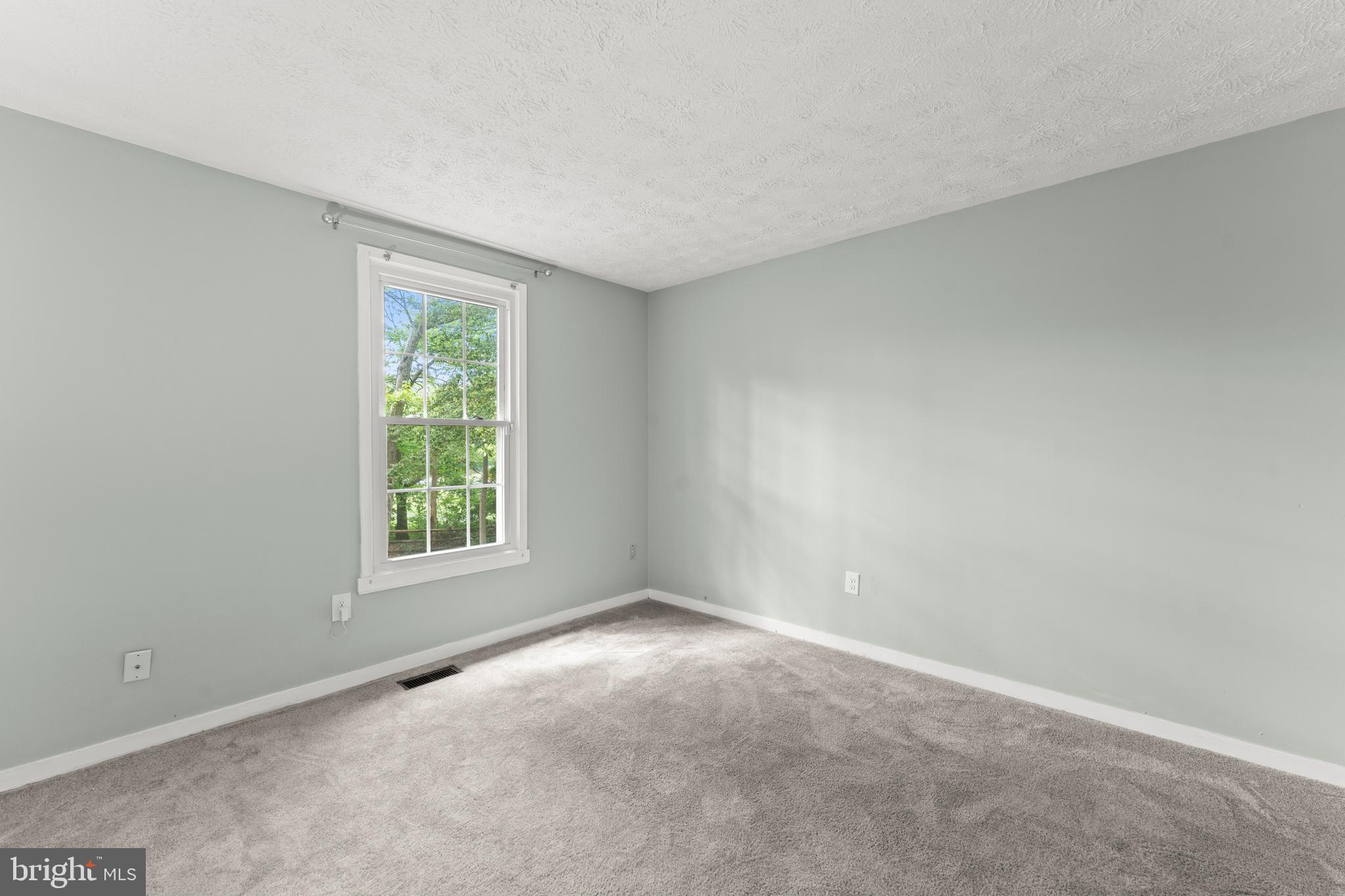 HUNTINGTON - Residential